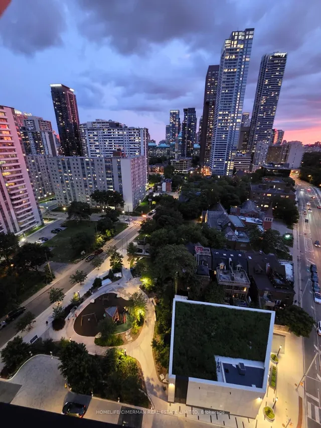 575 Bloor St #1602, Toronto 3