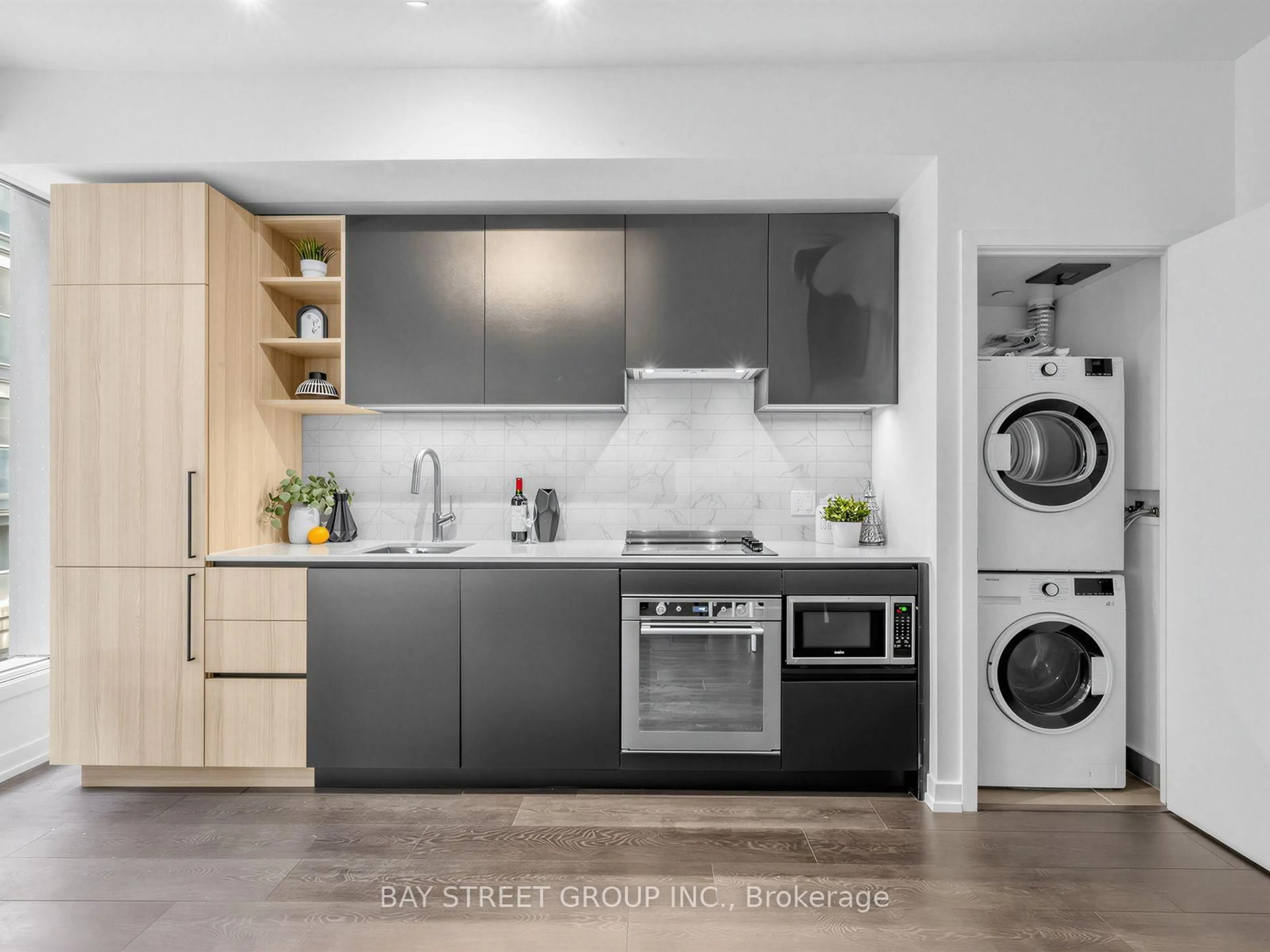 Unknown for 55 Mercer St #318, Toronto Ontario M5V 0W4