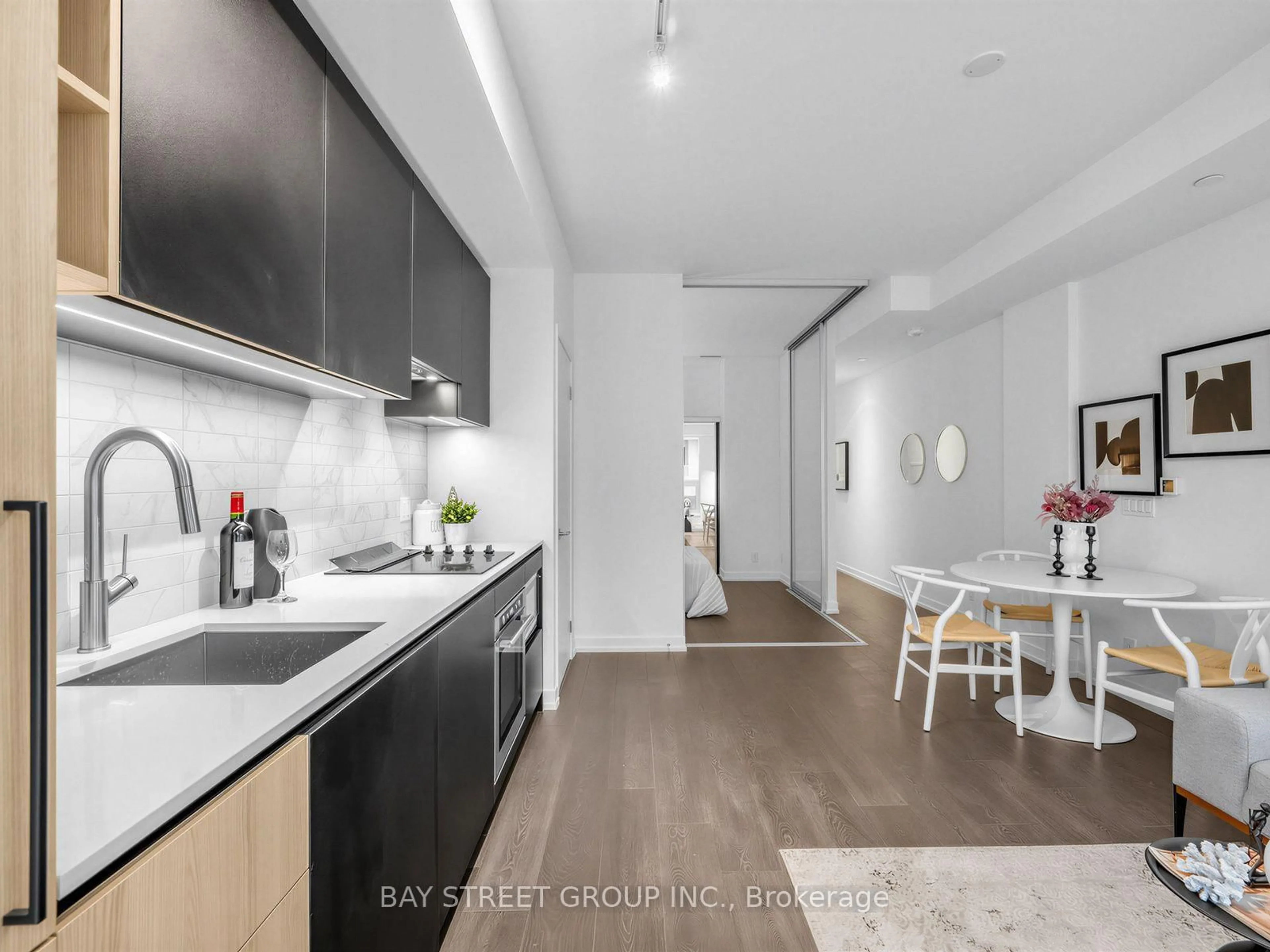Open concept kitchen, unknown for 55 Mercer St #318, Toronto Ontario M5V 0W4