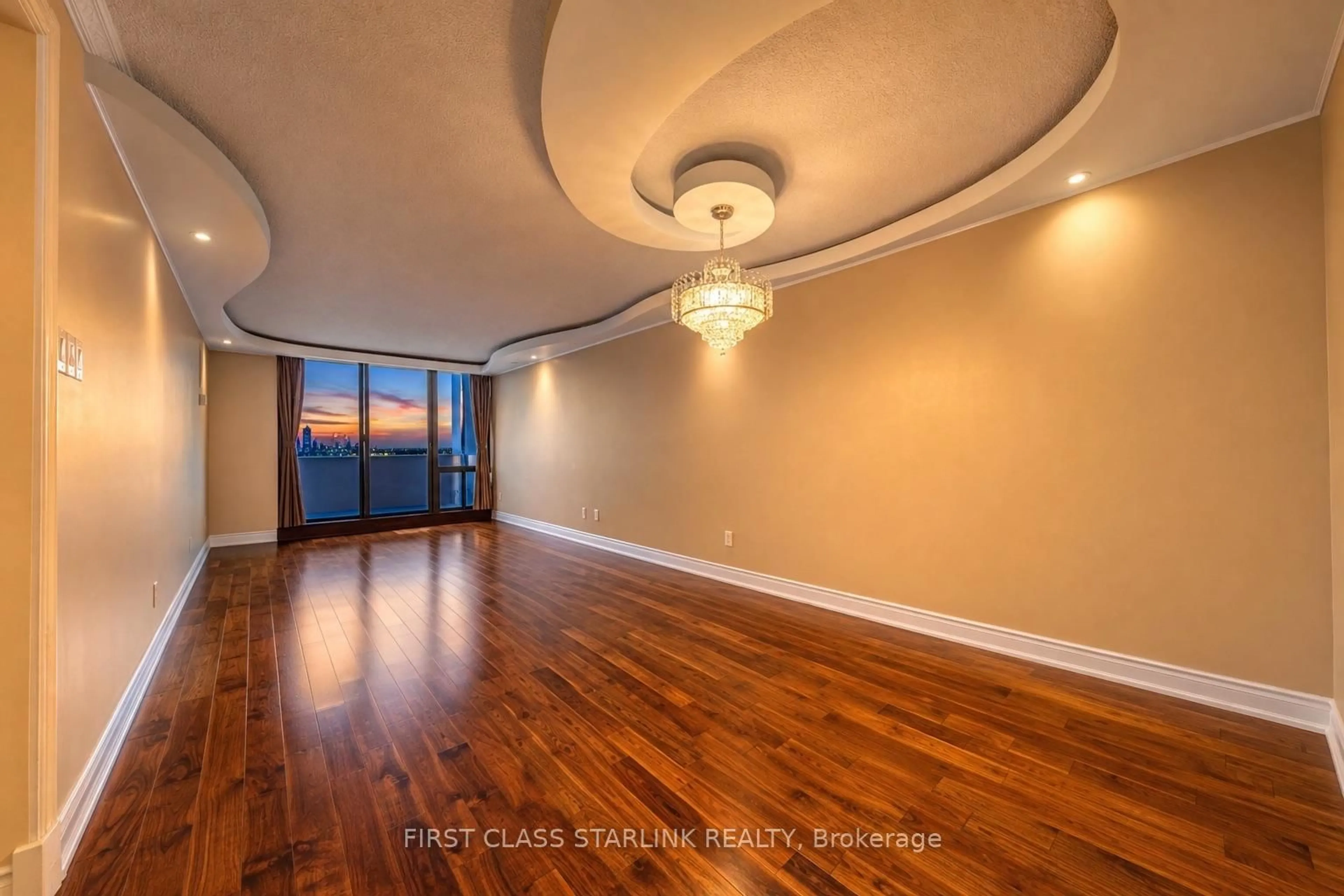 Indoor foyer for 10 Tangreen Crt #1405, Toronto Ontario M2M 4B9