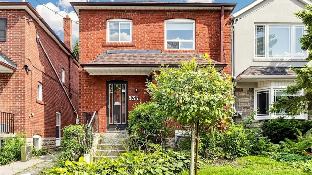 535 Soudan Ave, Toronto 2