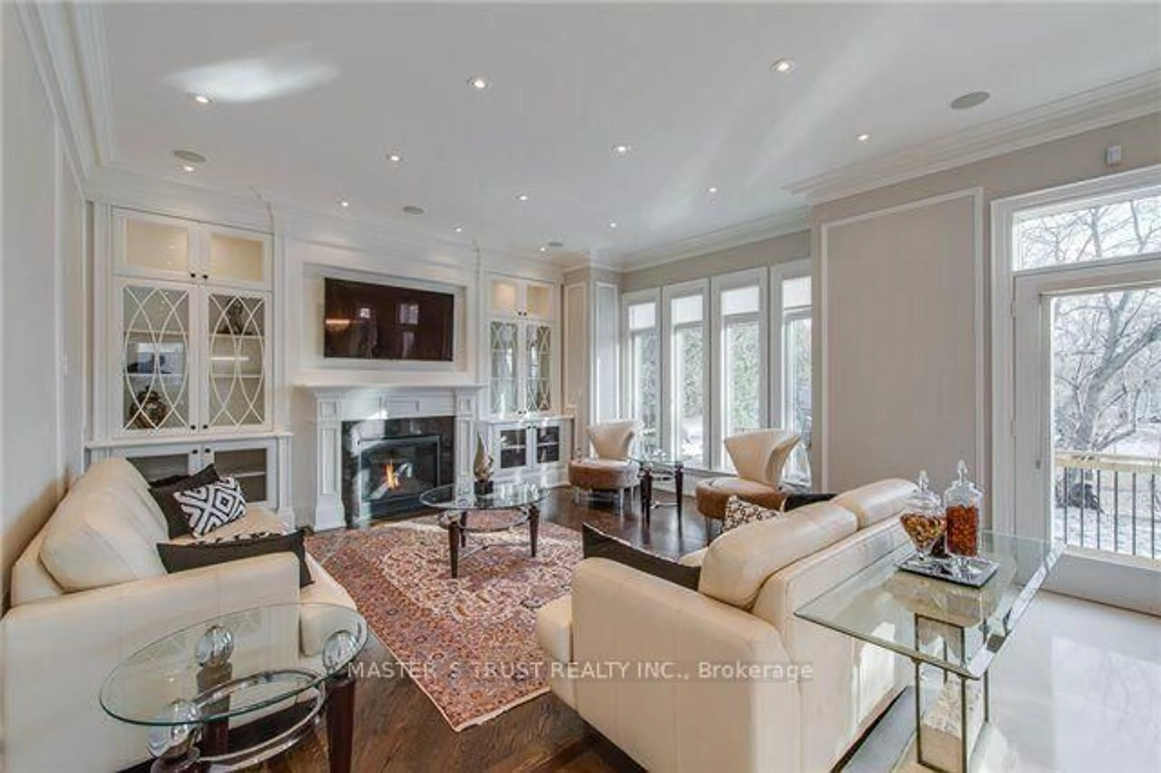 Living room with furniture, unknown for 337 Horsham Ave, Toronto Ontario M2R 1G9