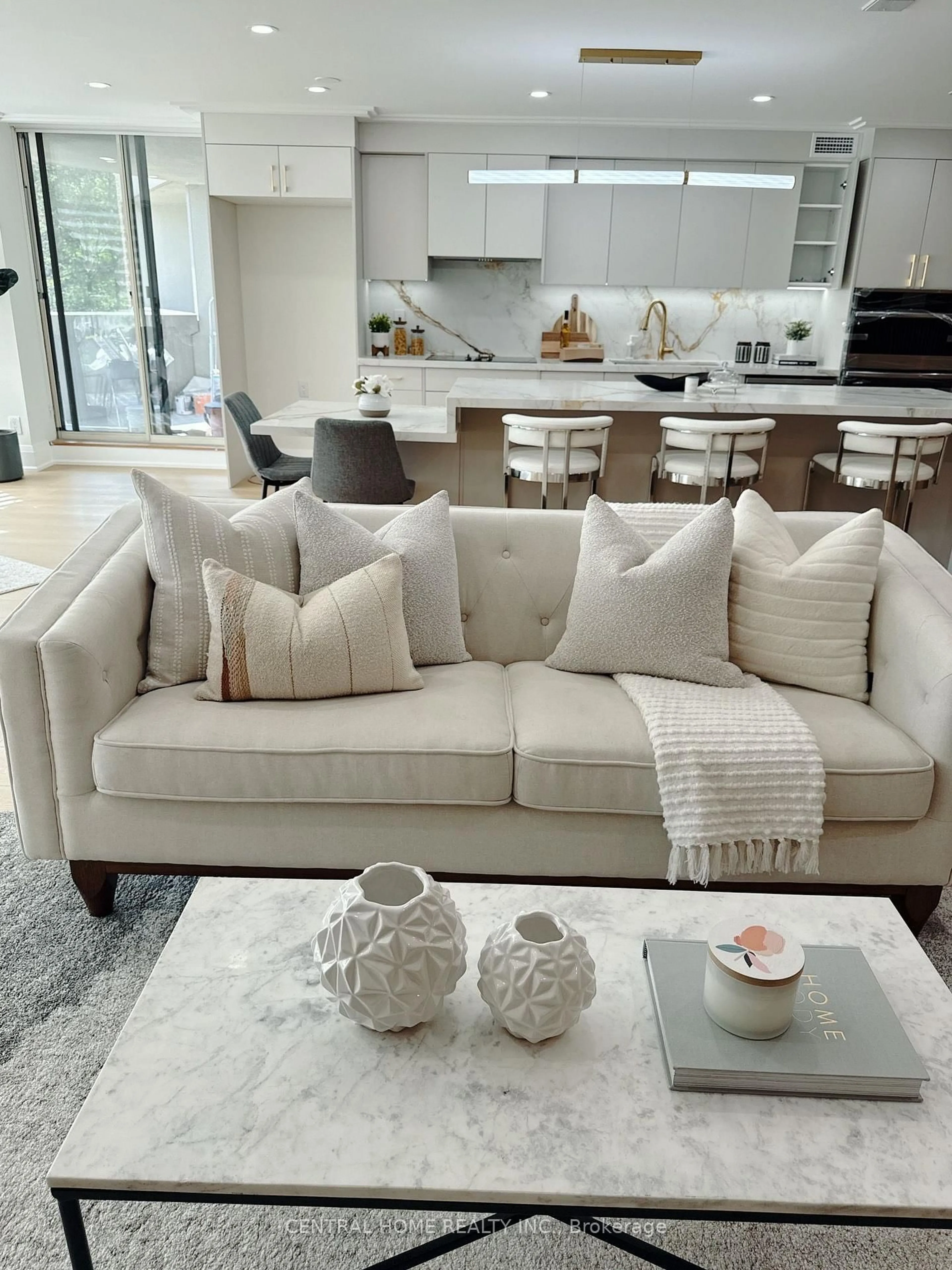 Living room with furniture, unknown for 85 SKYMARK Dr #302, Toronto Ontario M2H 3P2