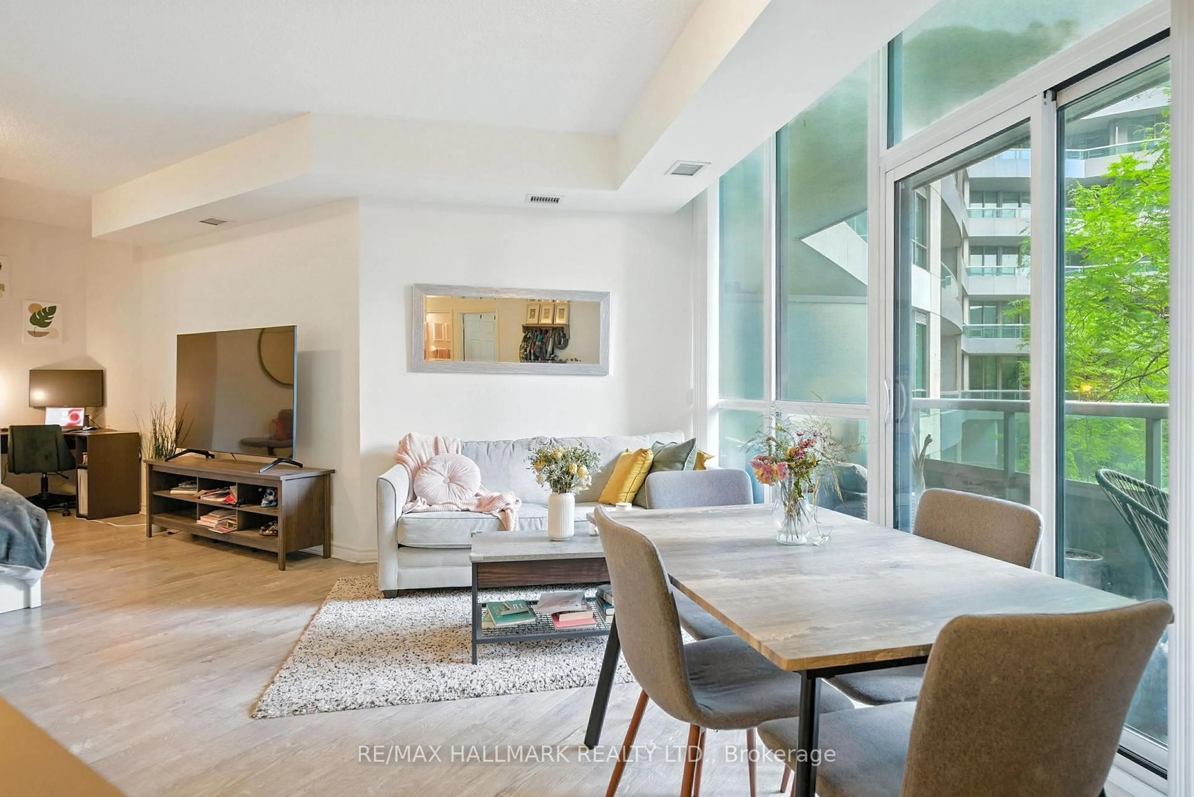 Living room with furniture, unknown for 25 Lower Simcoe St #301, Toronto Ontario M5J 3A1