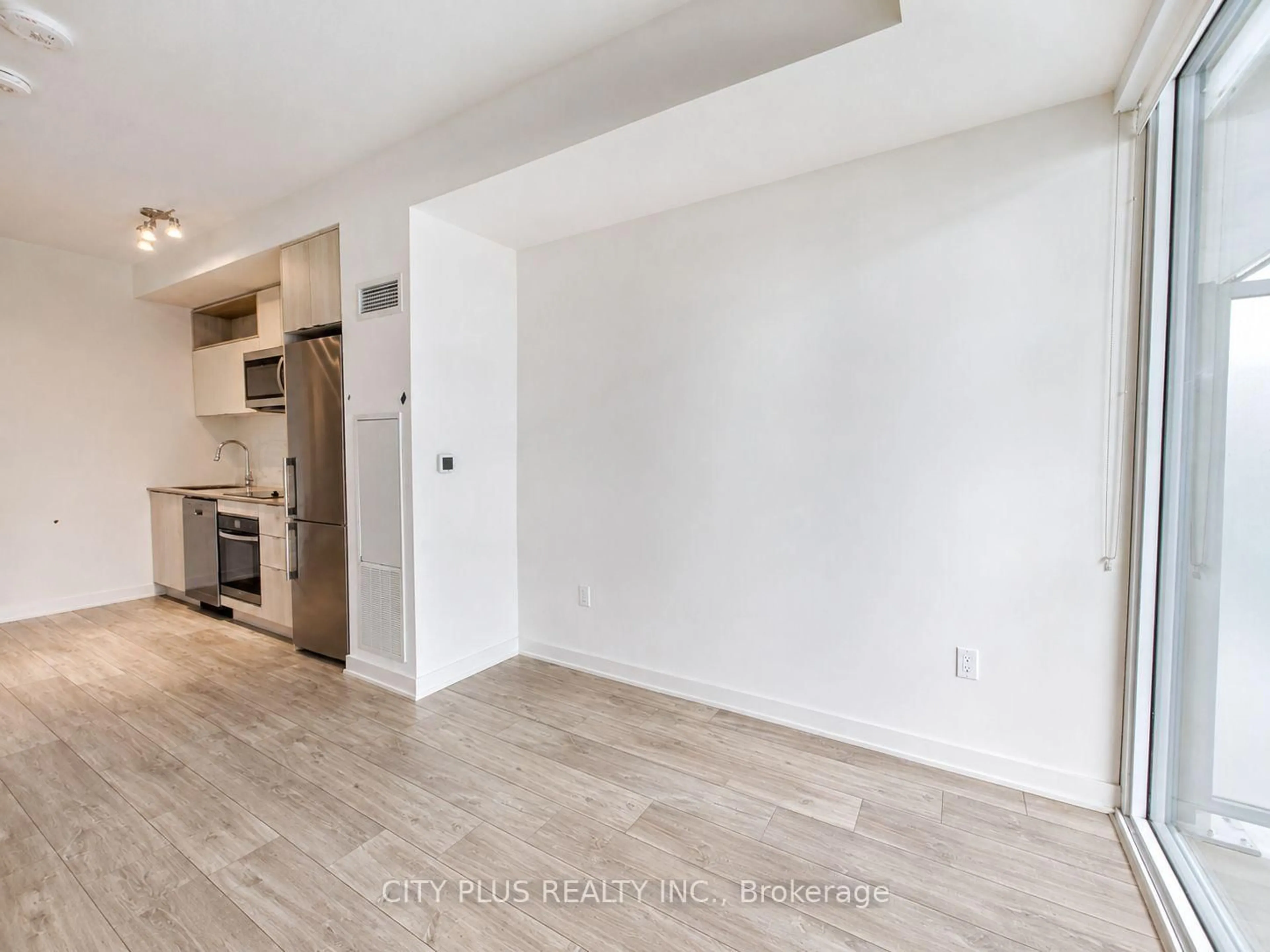 A pic of a room for 135 Lower Sherbourne St #2621, Toronto Ontario M5A 1Y4