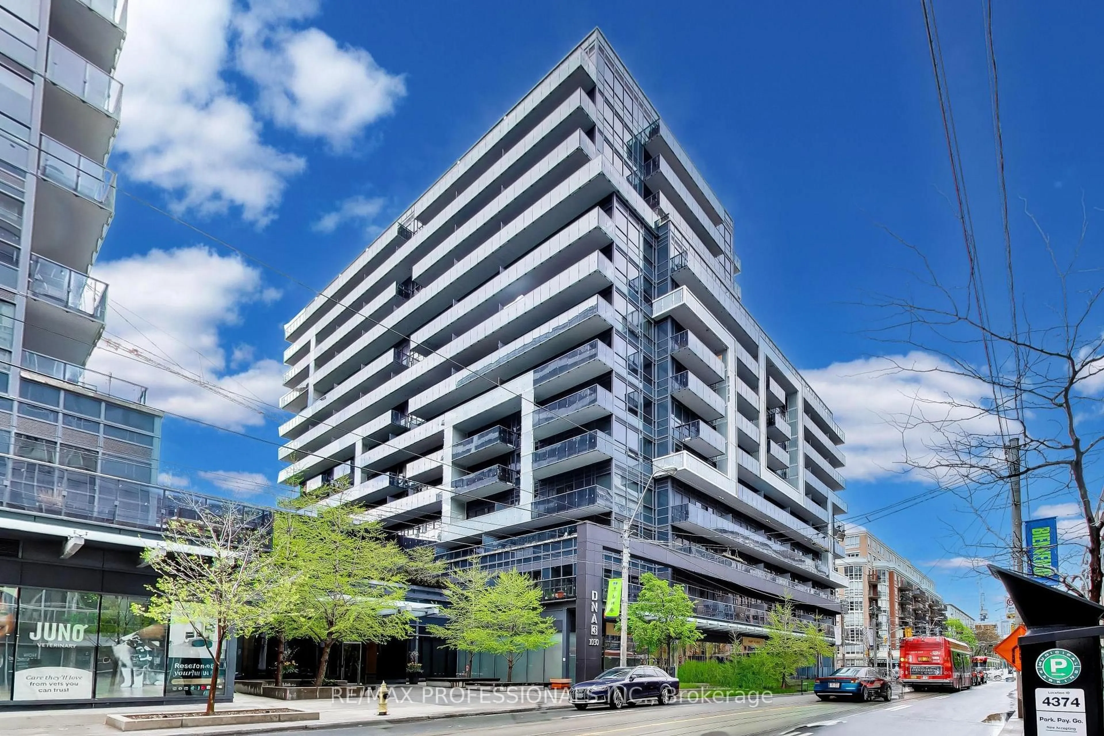 Unknown for 1030 King St #912, Toronto Ontario M6K 0B4