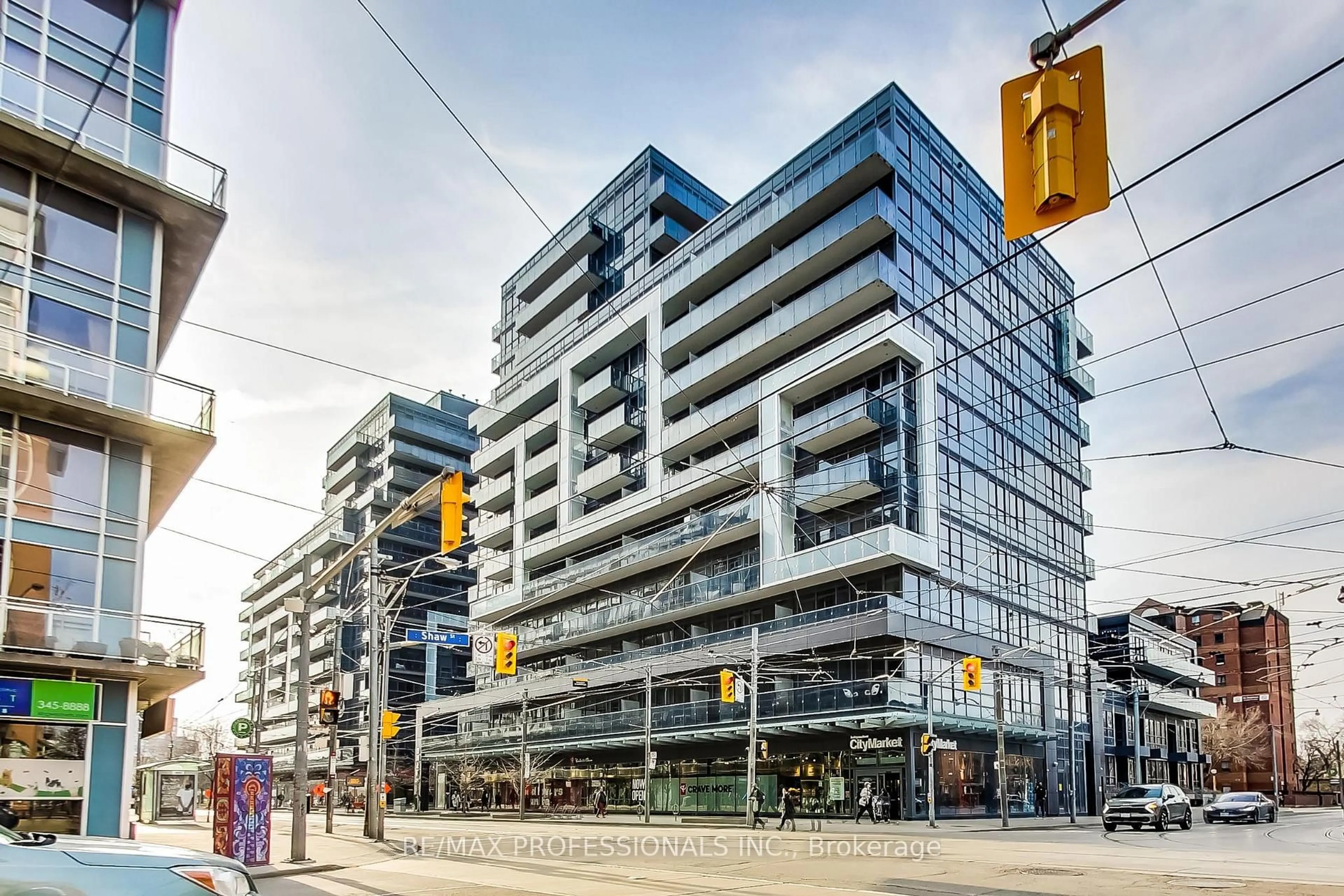 Unknown for 1030 King St #912, Toronto Ontario M6K 0B4