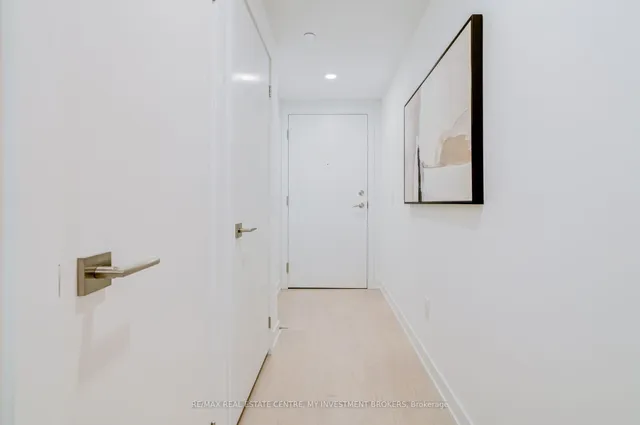 252 Church St #1805, Toronto 4