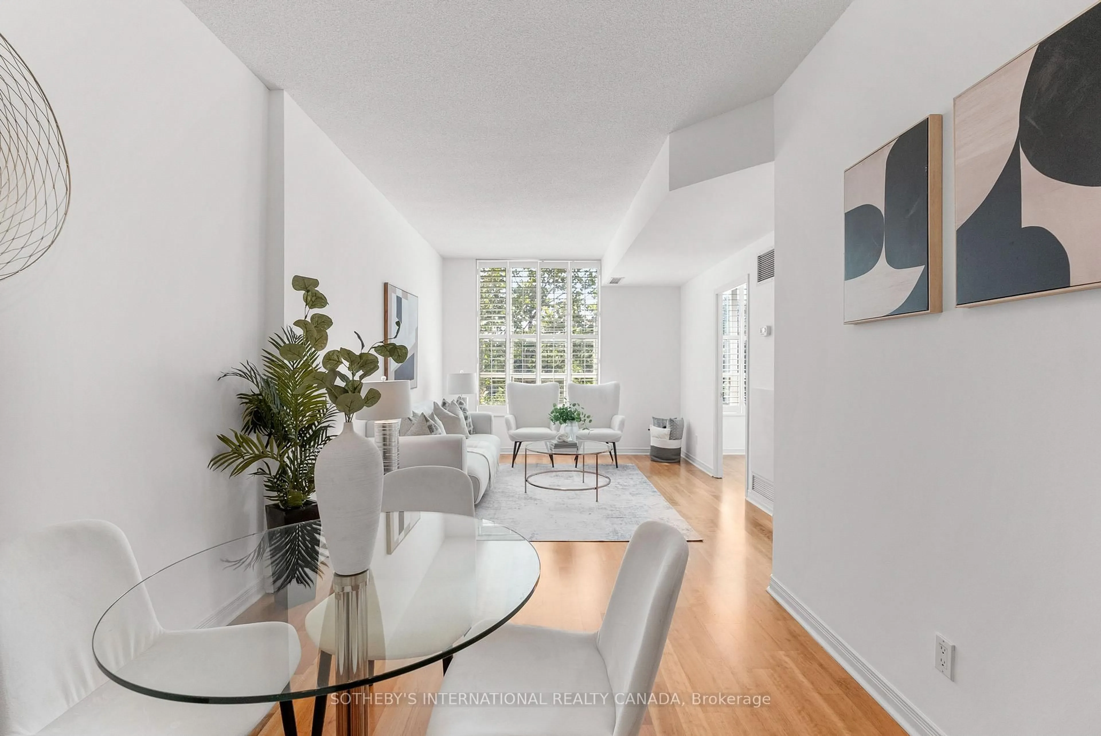 Living room with furniture, unknown for 485 Rosewell Ave #405, Toronto Ontario M4R 2J2