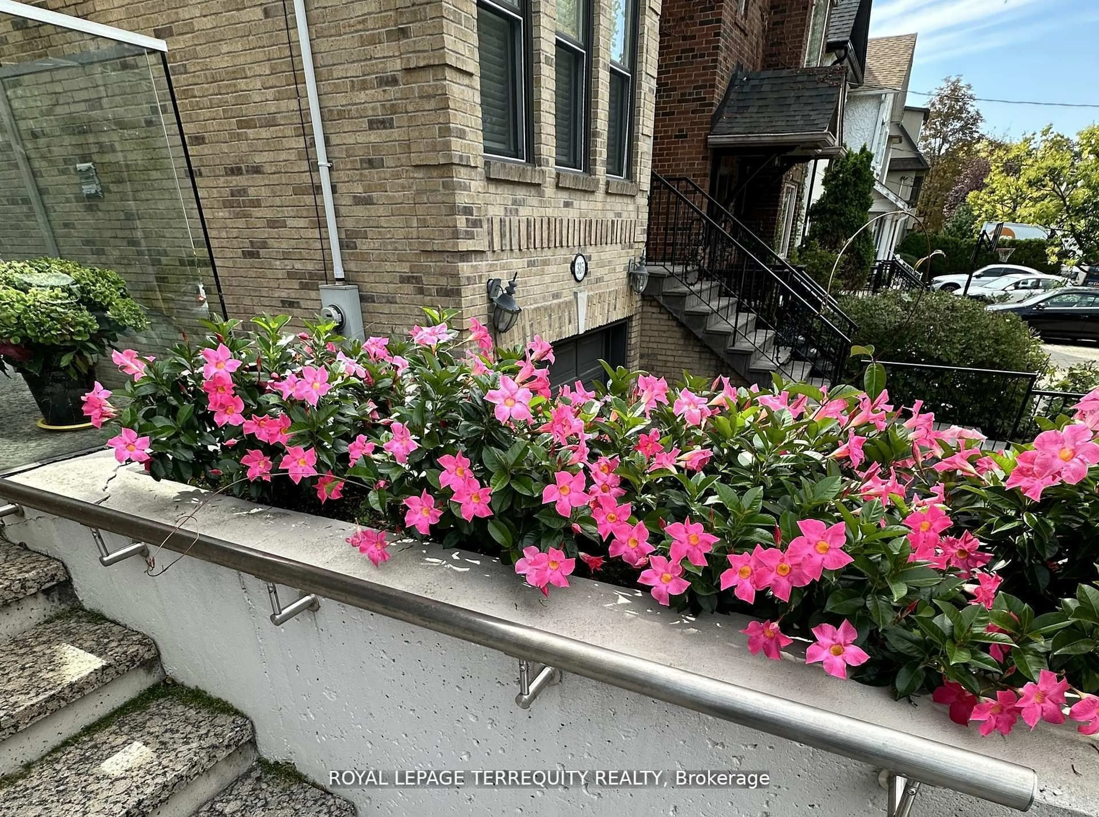 Balcony in the apartment, street for 317 Keewatin Ave, Toronto Ontario M4P 2A4