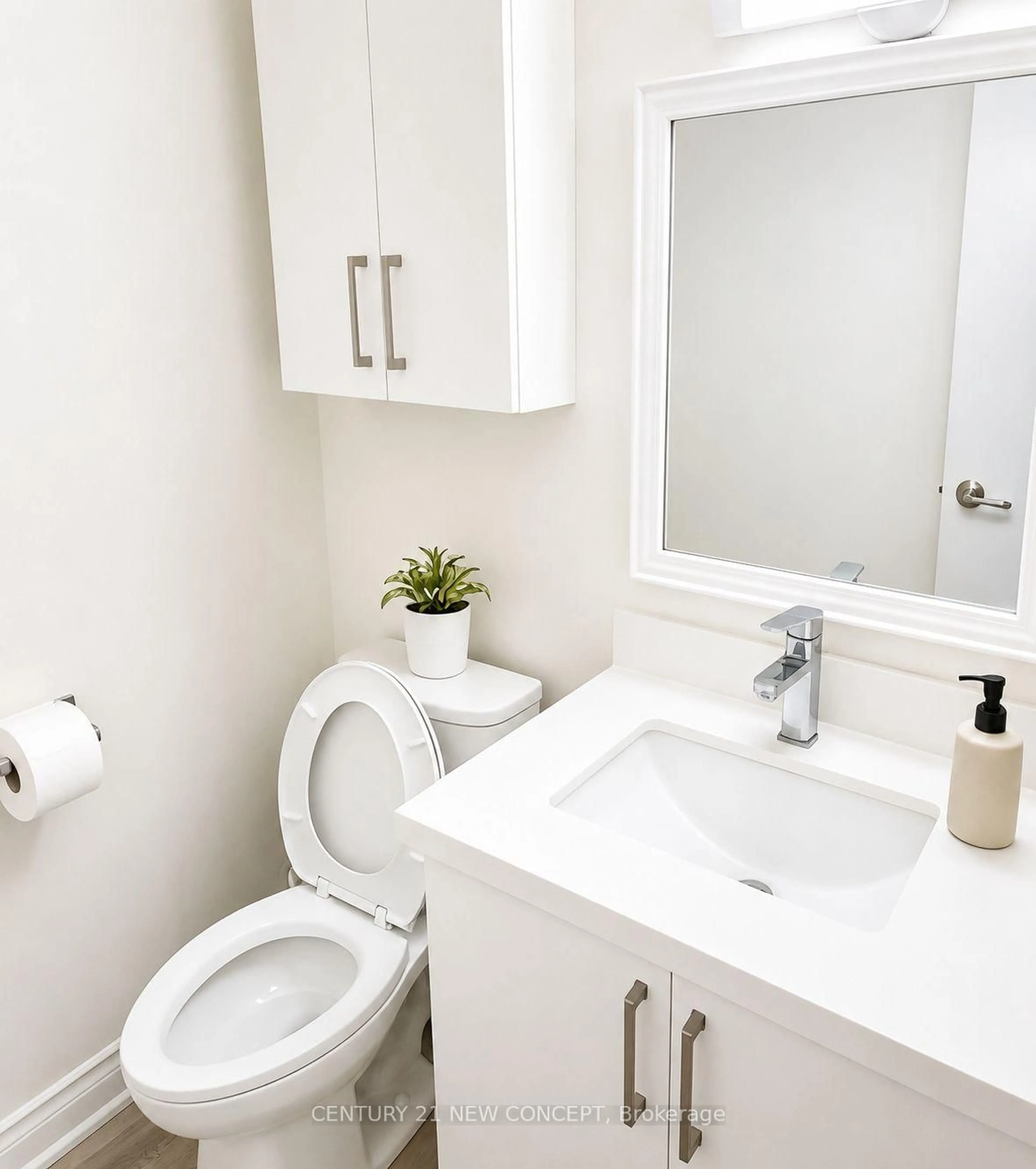 Standard bathroom, unknown for 4005 Don Mills Rd #344, Toronto Ontario M2H 3J9