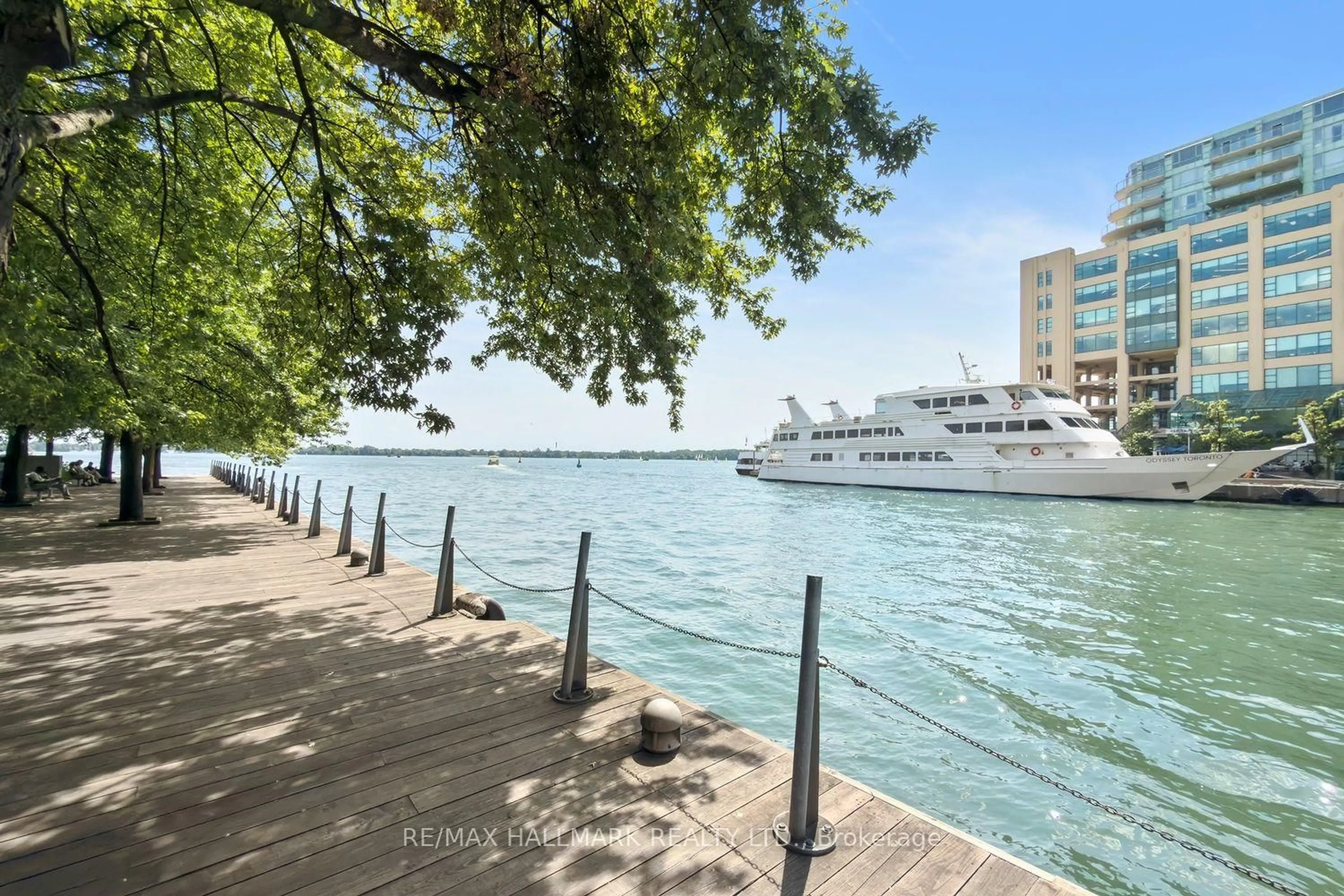 Patio, water/lake/river/ocean view for 77 Harbour Sq #504, Toronto Ontario M5J 2S2
