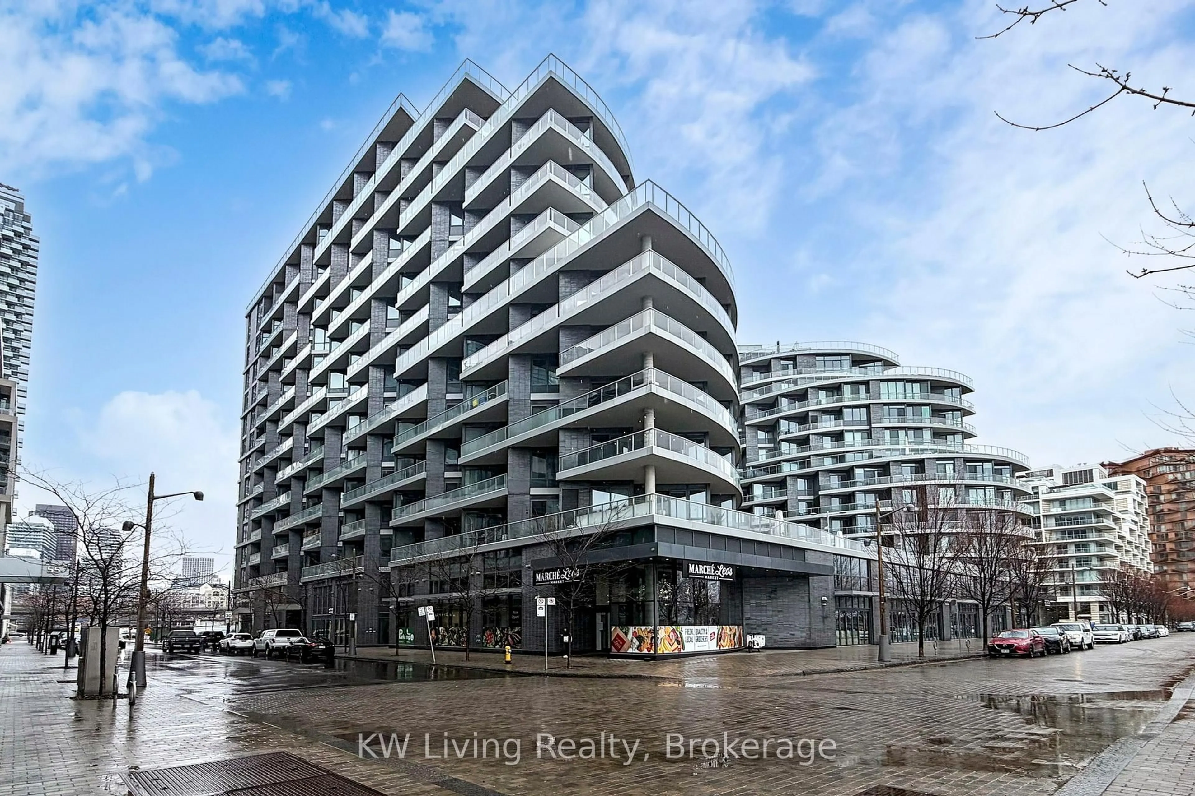 Unknown for 1 Edgewater Dr #GPH 12, Toronto Ontario M5A 0L1