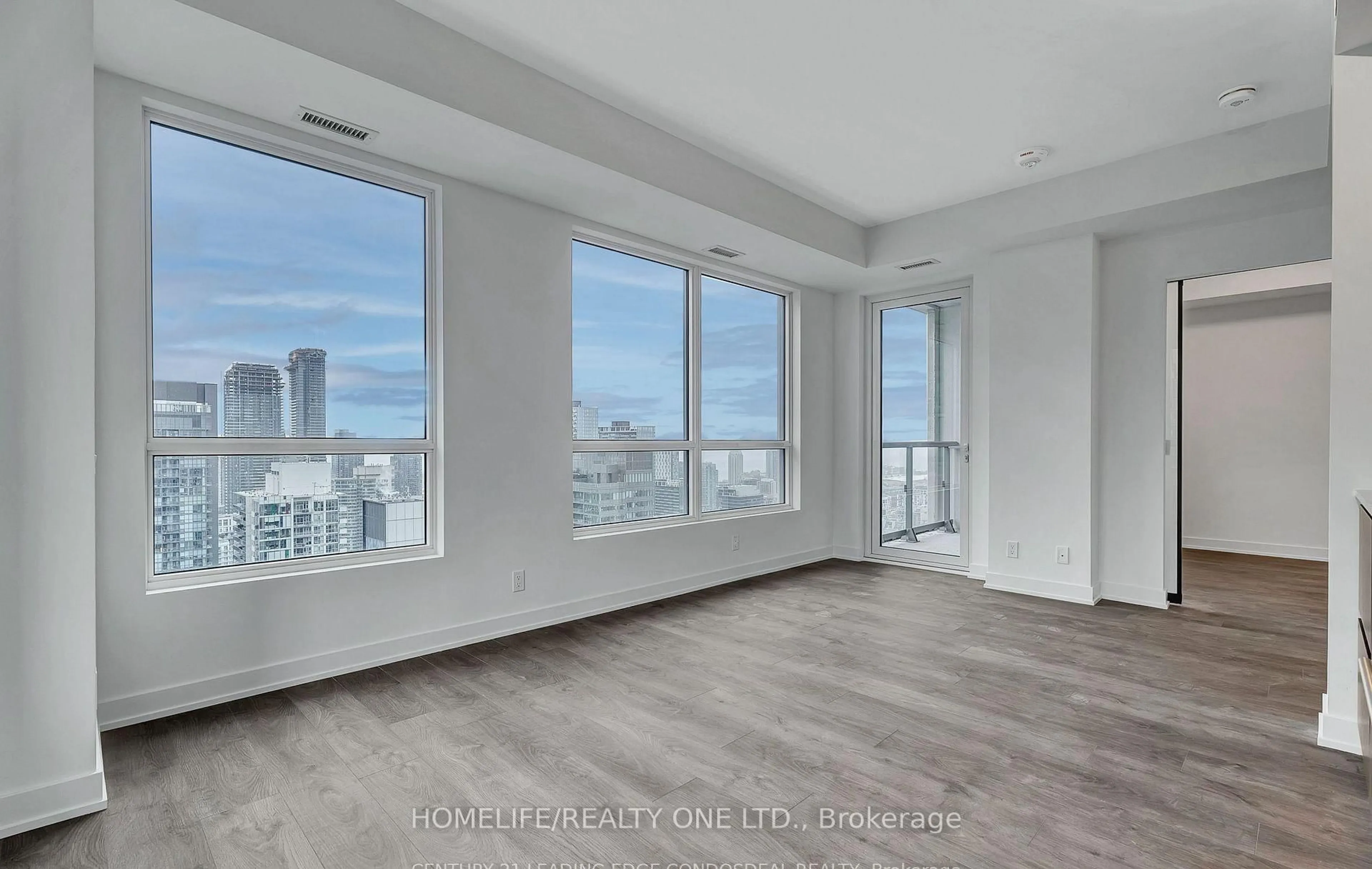 A pic of a room for 108 Peter St #4106, Toronto Ontario M5V 2G7