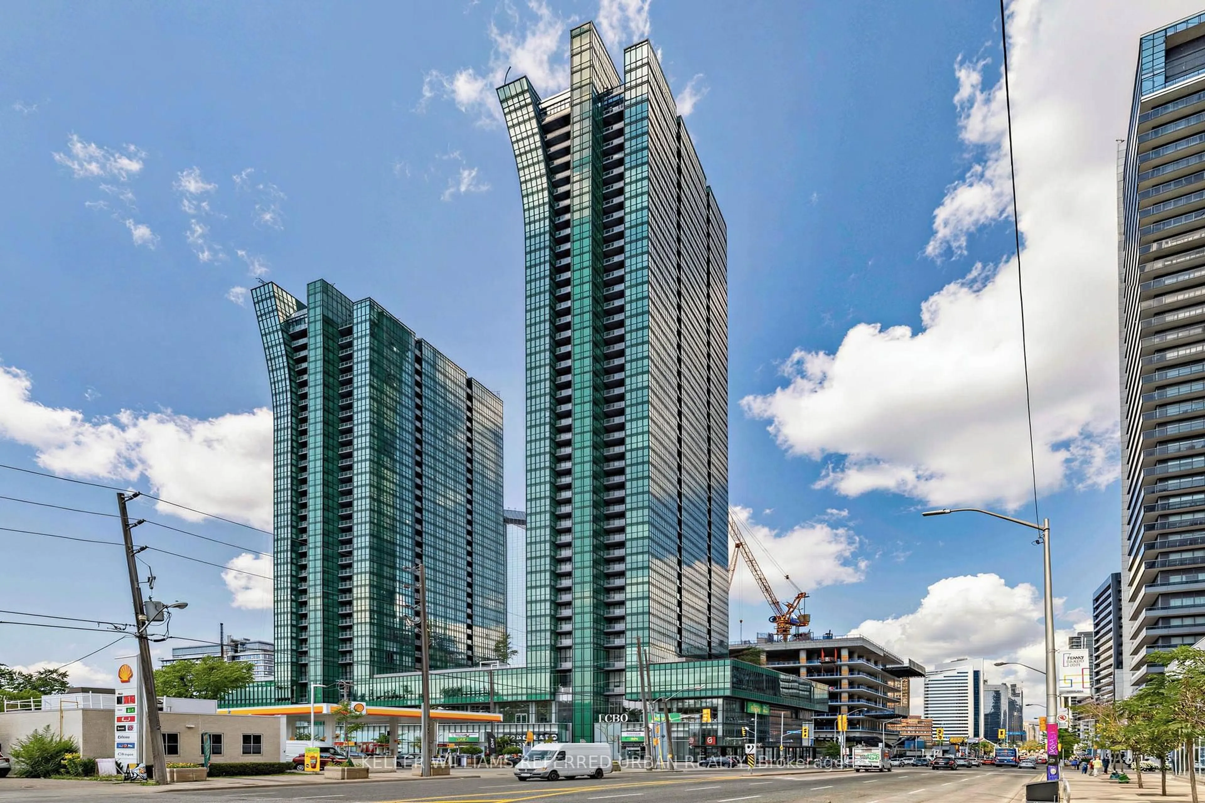 Indoor foyer for 9 Bogert Ave #2909, Toronto Ontario M2N 0H3