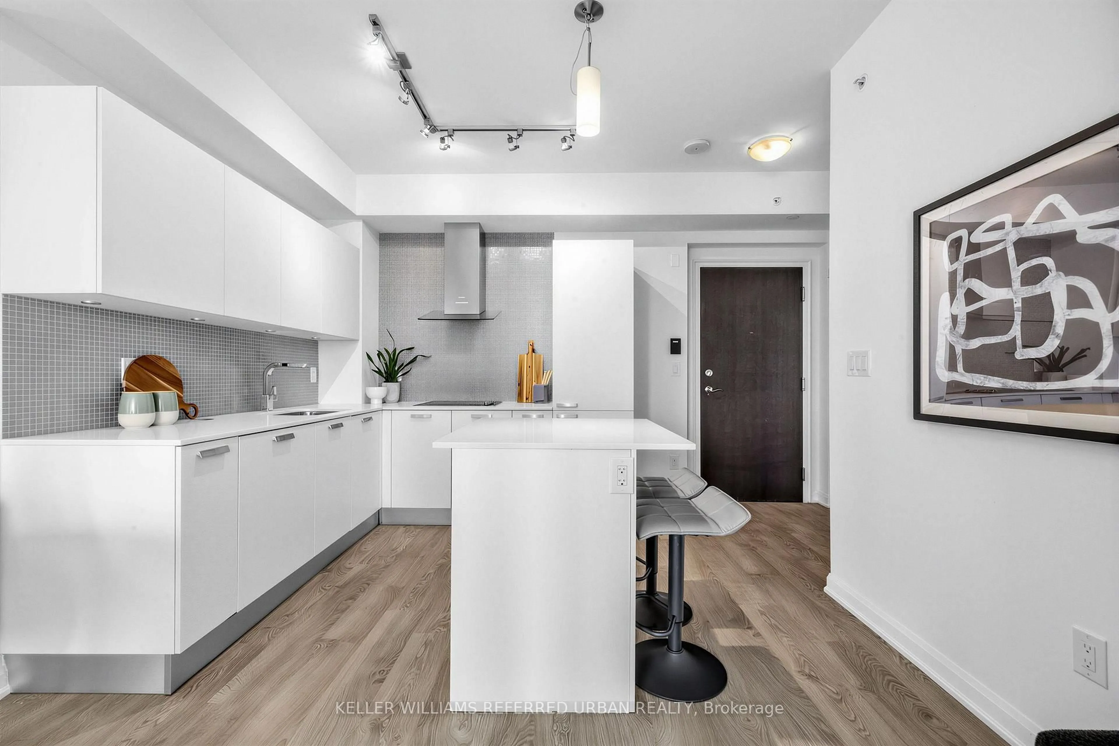 Contemporary kitchen, unknown for 9 Bogert Ave #2909, Toronto Ontario M2N 0H3