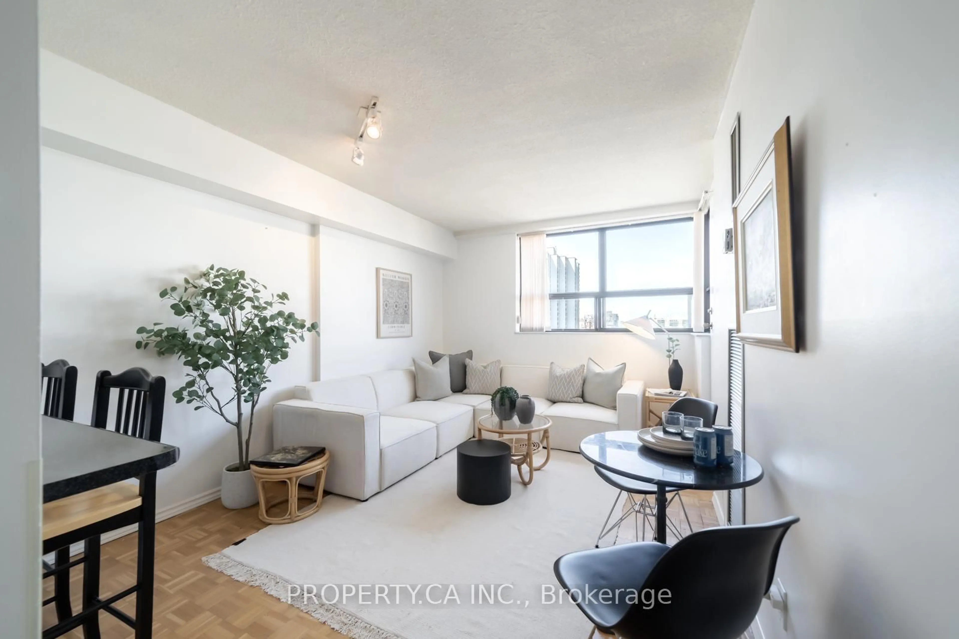 Living room with furniture, unknown for 80 St Patrick St #914, Toronto Ontario M5T 2X6