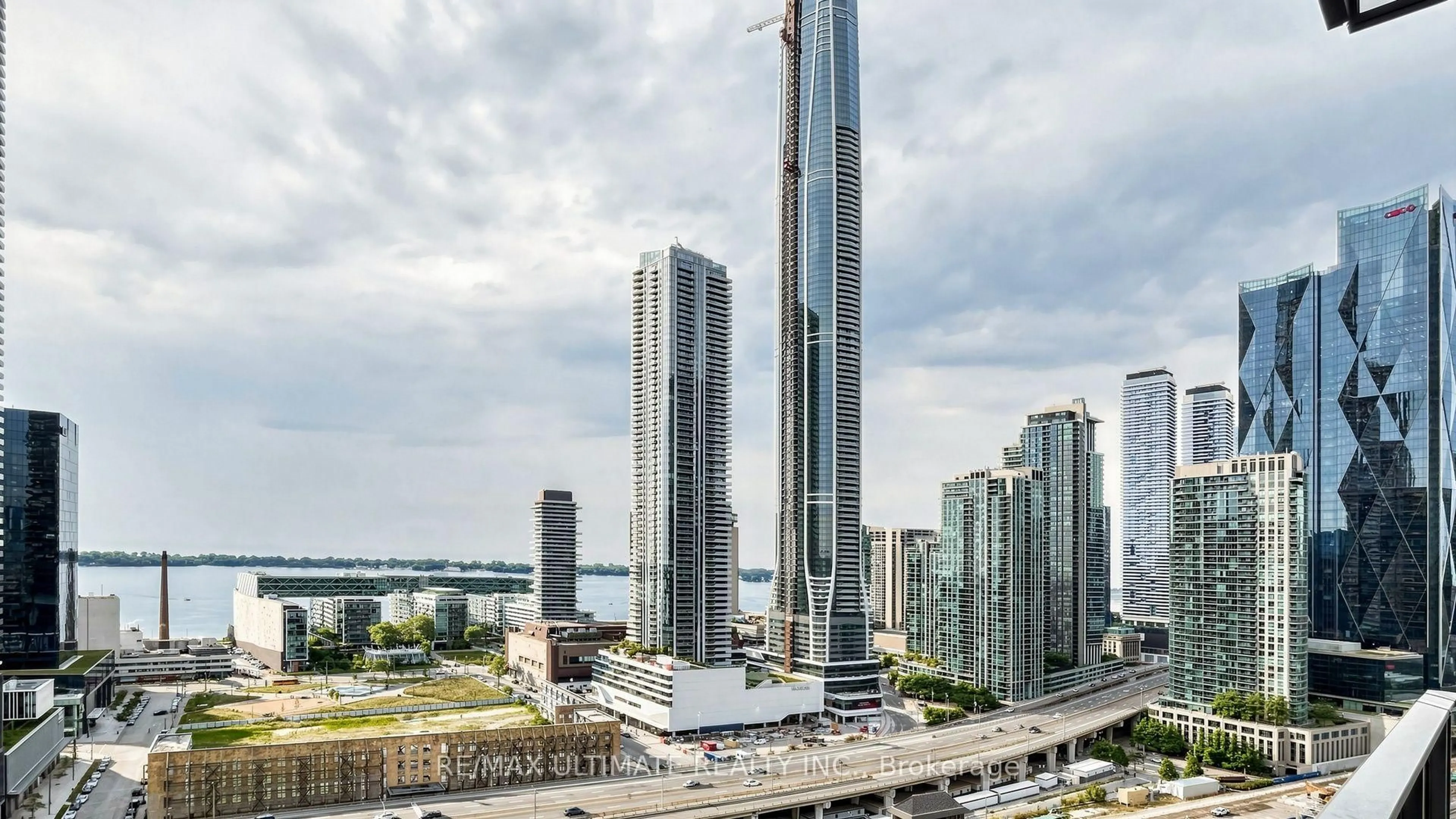 Unknown for 2A Church St #2304, Toronto Ontario M5E 0E1