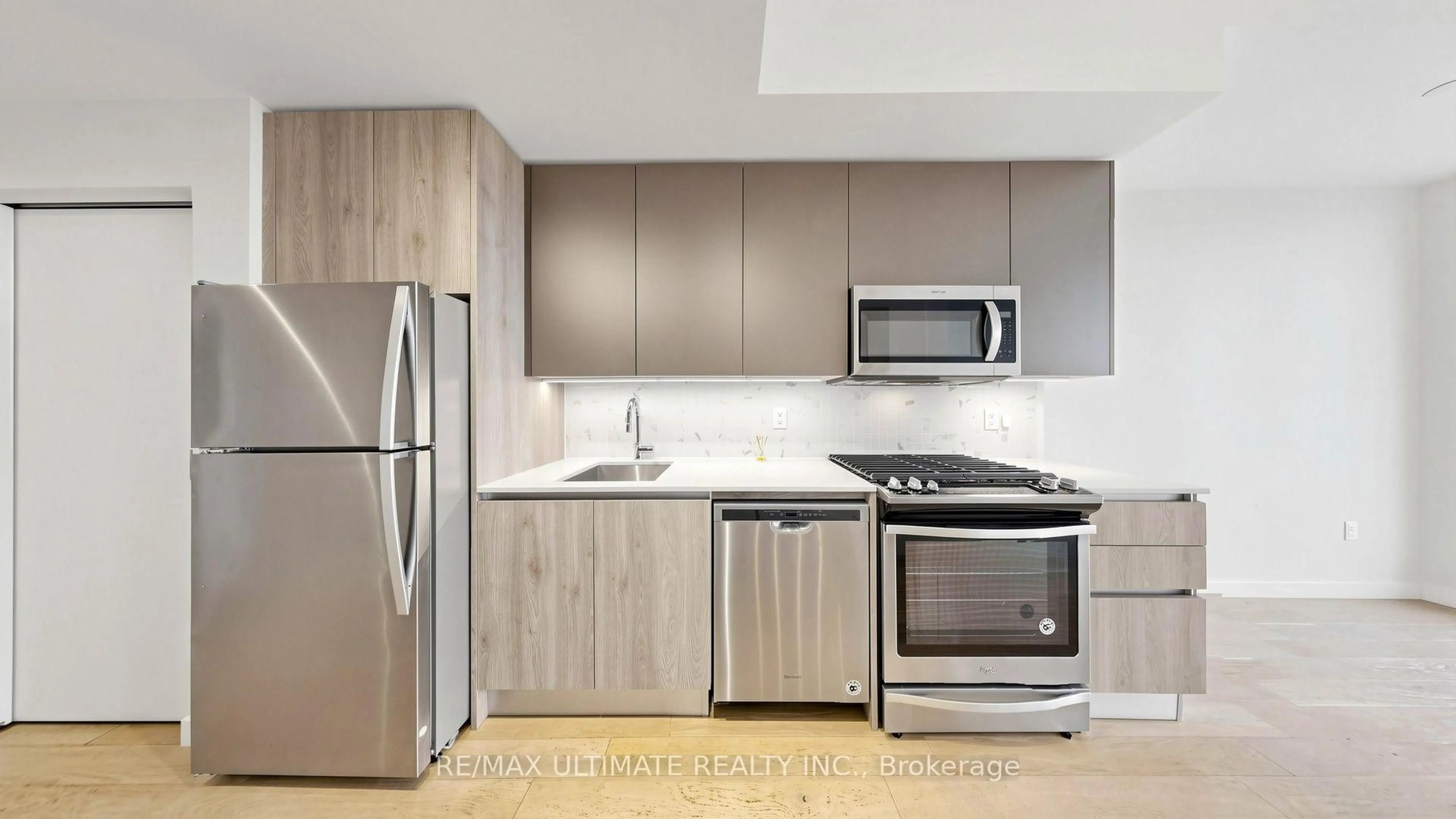 Standard kitchen, unknown for 2A Church St #2304, Toronto Ontario M5E 0E1