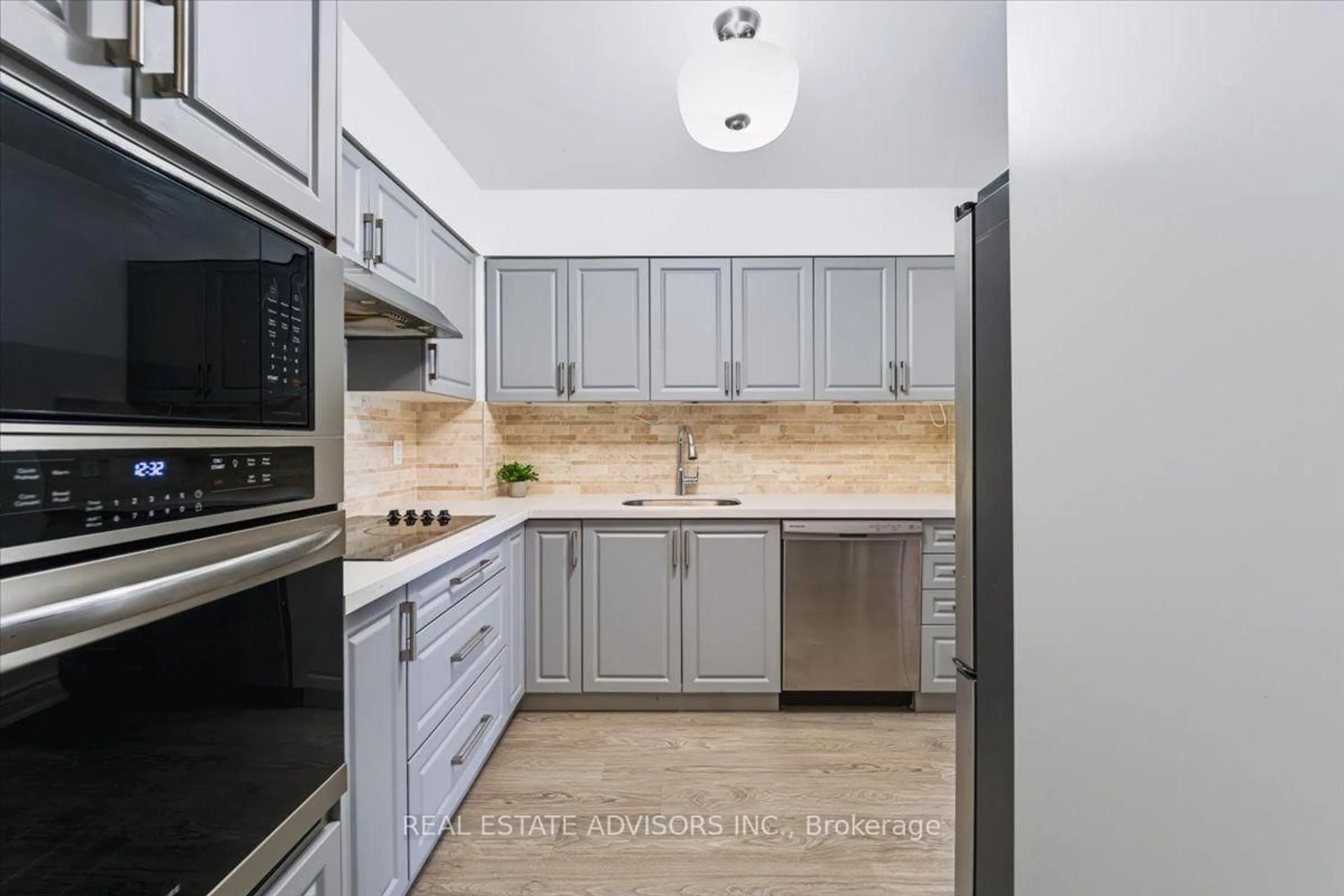 Unknown for 21 Overlea Blvd #Ph#07, Toronto Ontario M4H 1P2
