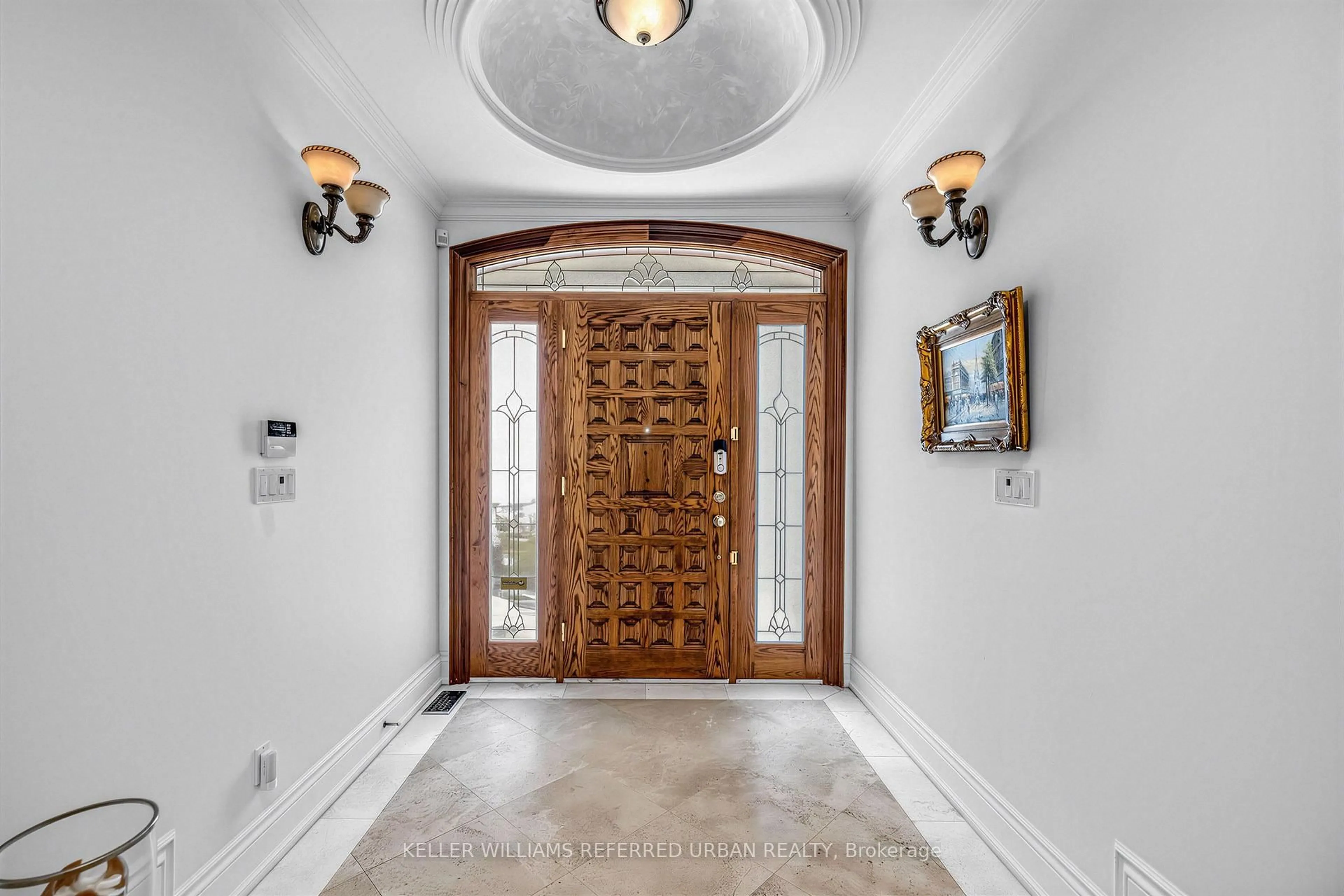 Indoor entryway for 158 Owen Blvd, Toronto Ontario M2P 1G7