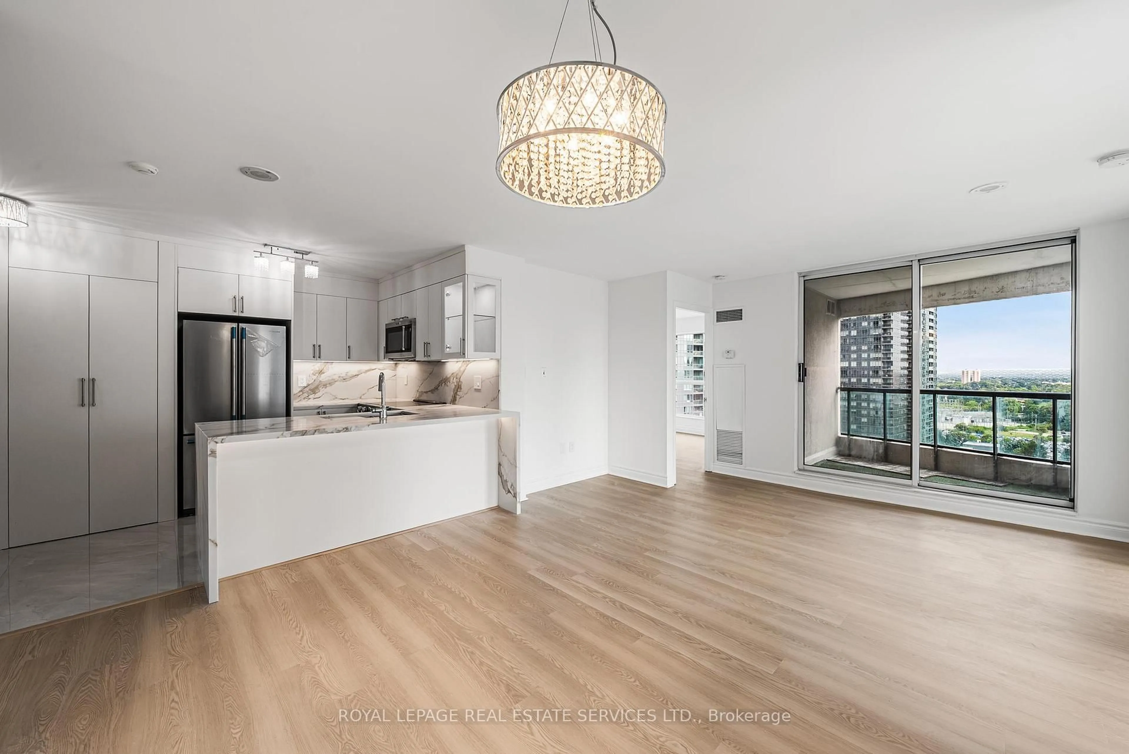 Open concept kitchen, unknown for 7 Lorraine Dr #1912, Toronto Ontario M2N 7H2