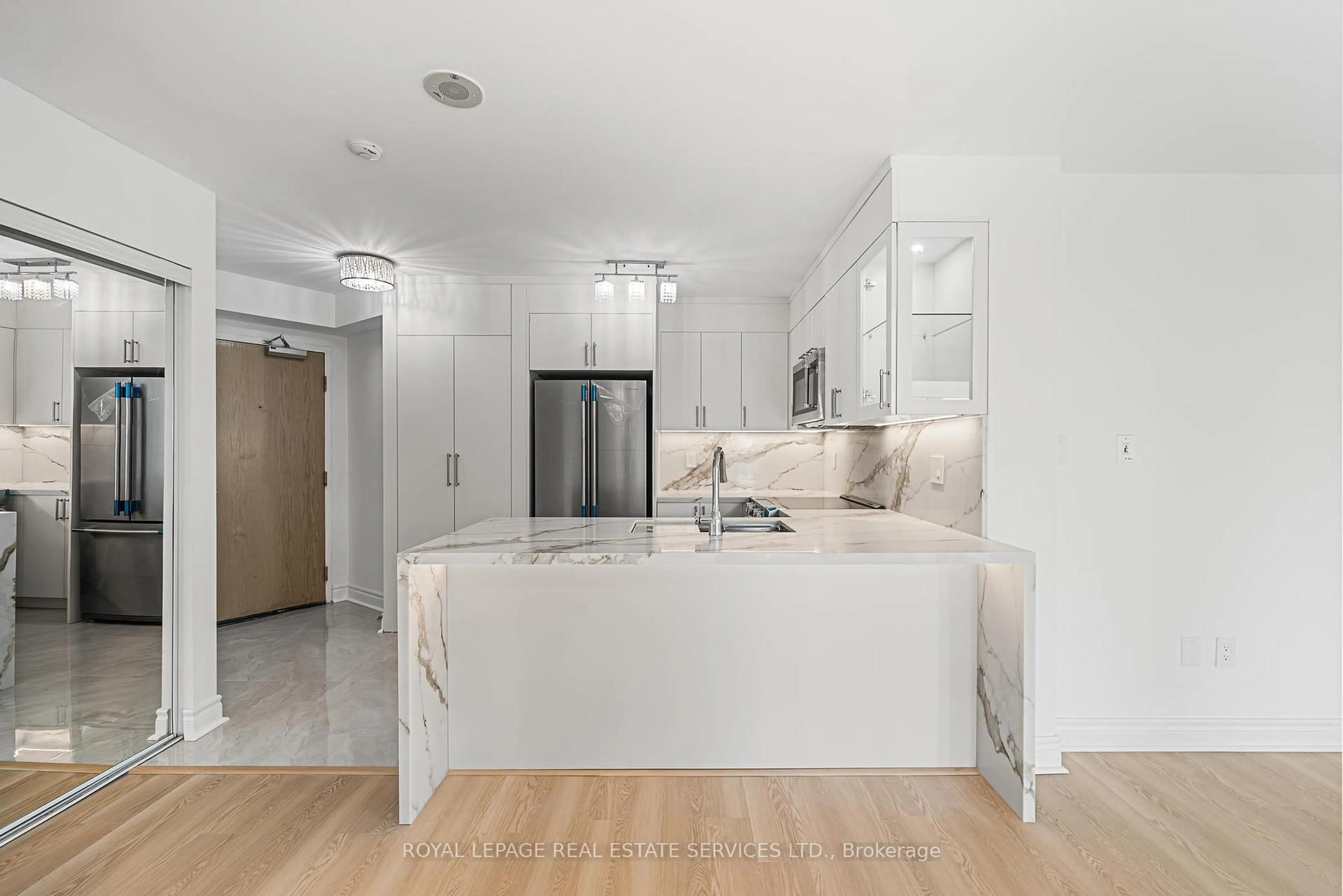 Open concept kitchen, unknown for 7 Lorraine Dr #1912, Toronto Ontario M2N 7H2