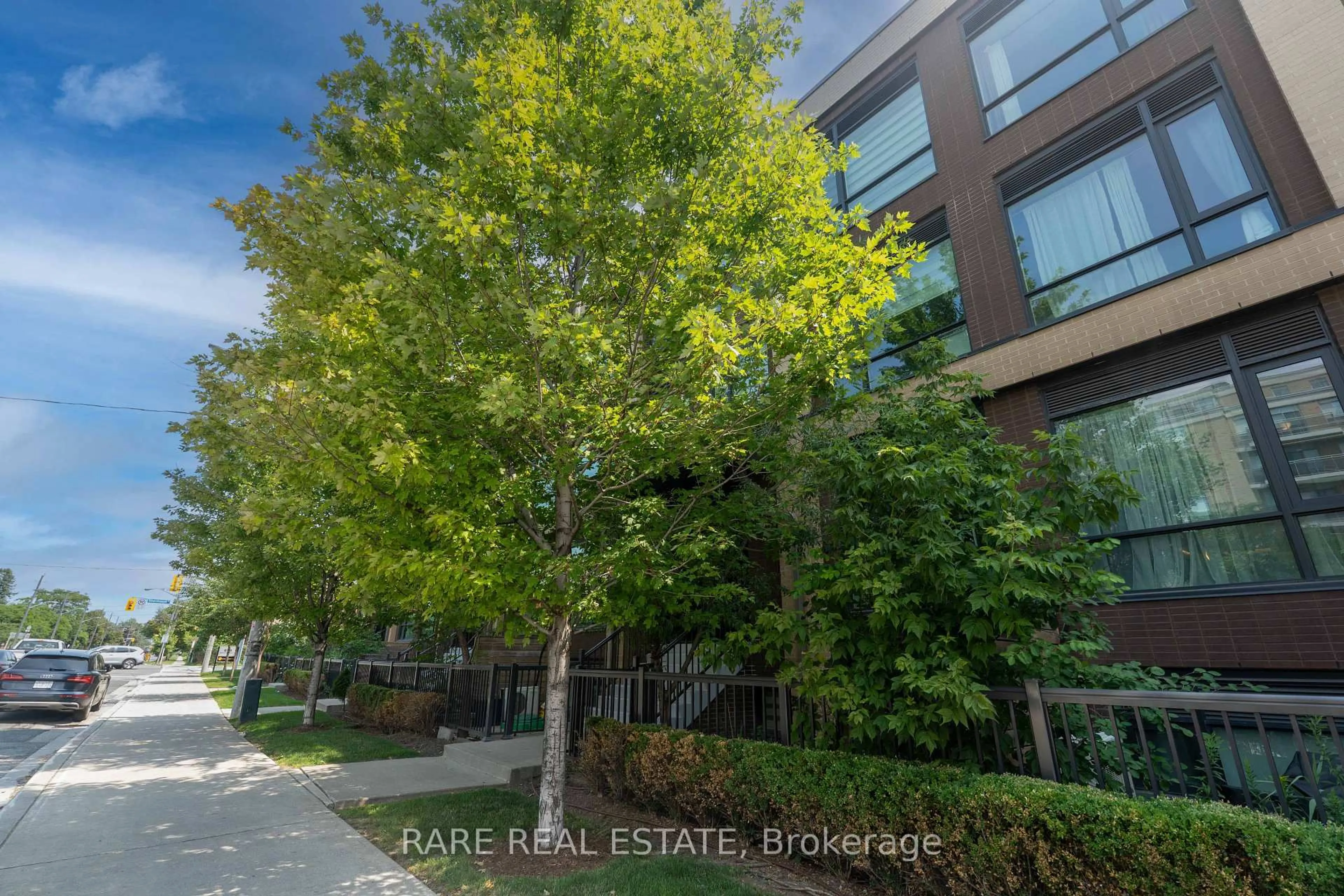 A pic from outside/outdoor area/front of a property/back of a property/a pic from drone, street for 639 Lawrence Ave #208, Toronto Ontario M6A 1A9