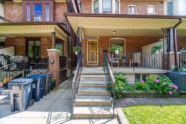 43 Marchmount Rd, Toronto 3