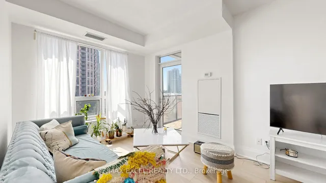 100 Harrison Garden Blvd #602, Toronto 5