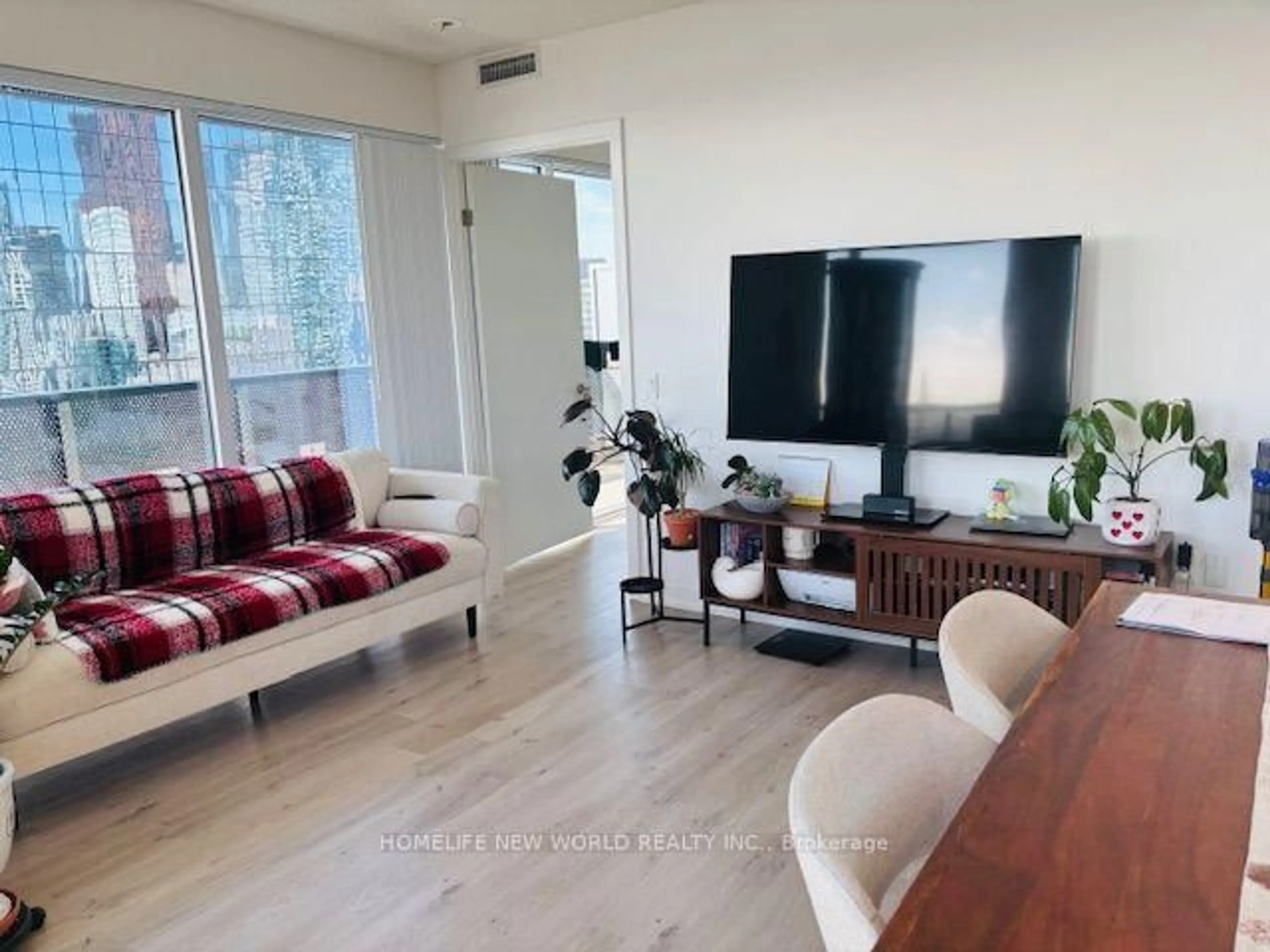 Living room with furniture, unknown for 138 Downes St #3507, Toronto Ontario M5E 0E4