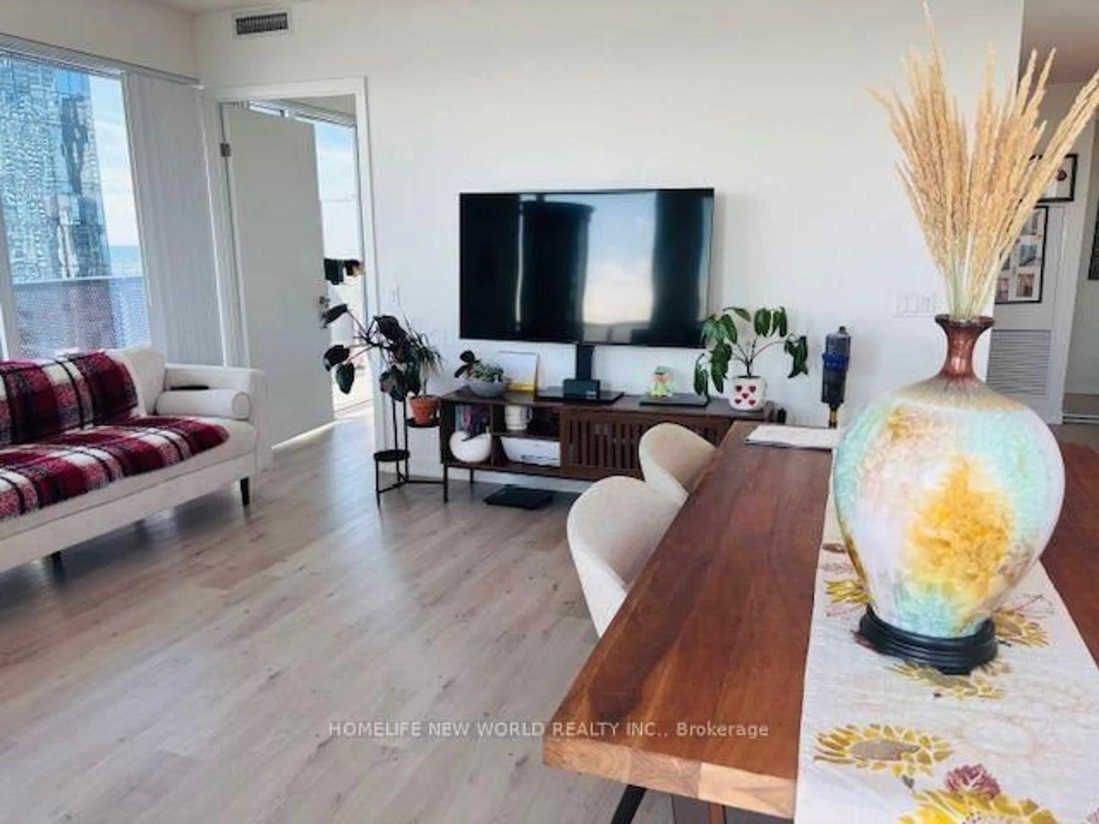 Living room with furniture, unknown for 138 Downes St #3507, Toronto Ontario M5E 0E4