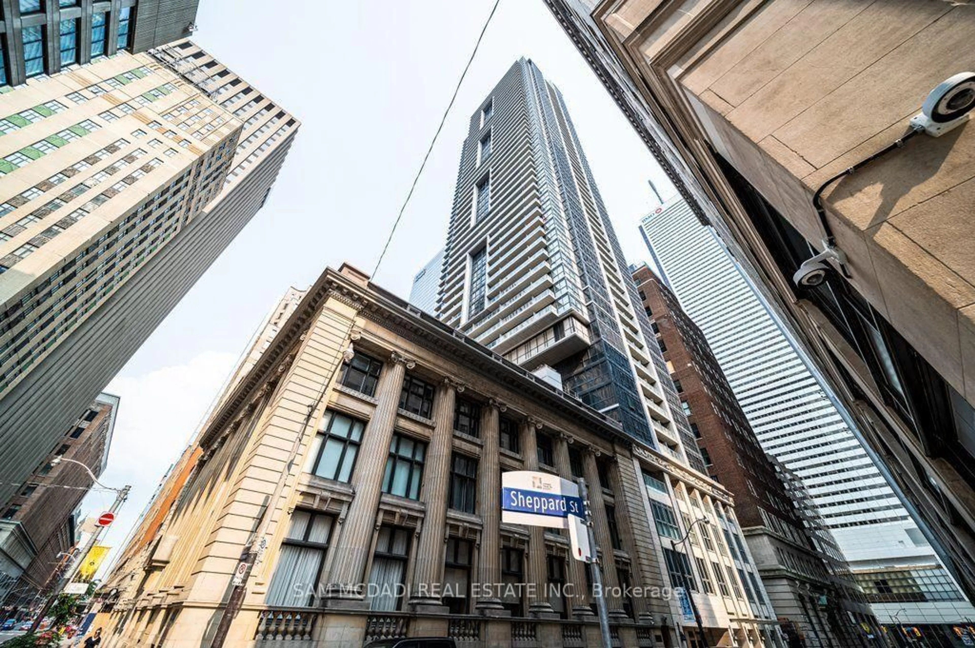 Unknown for 70 Temperance St #608, Toronto Ontario M5H 4E8