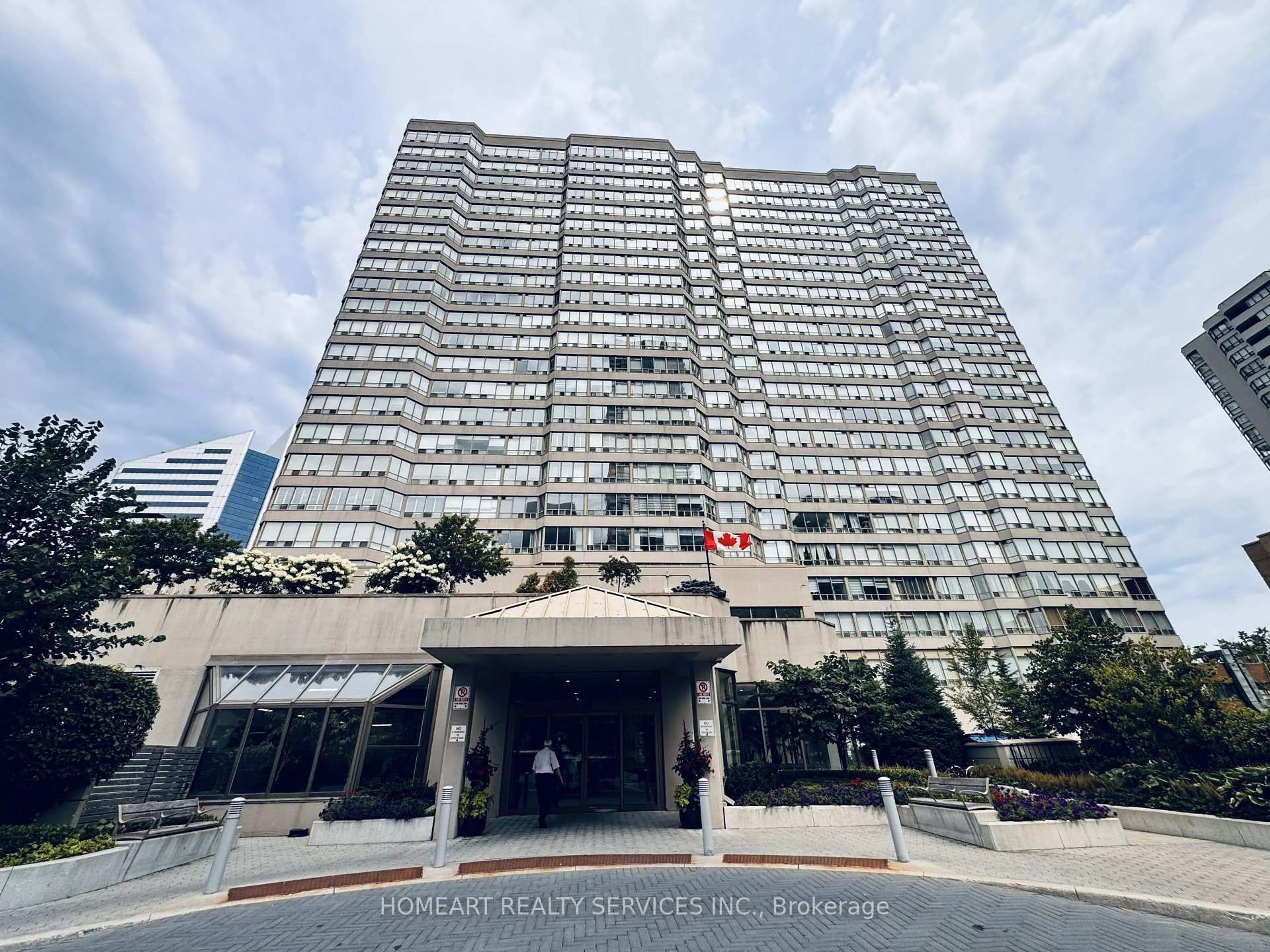 Indoor foyer for 30 Greenfield Ave #1806, Toronto Ontario M2N 6N3