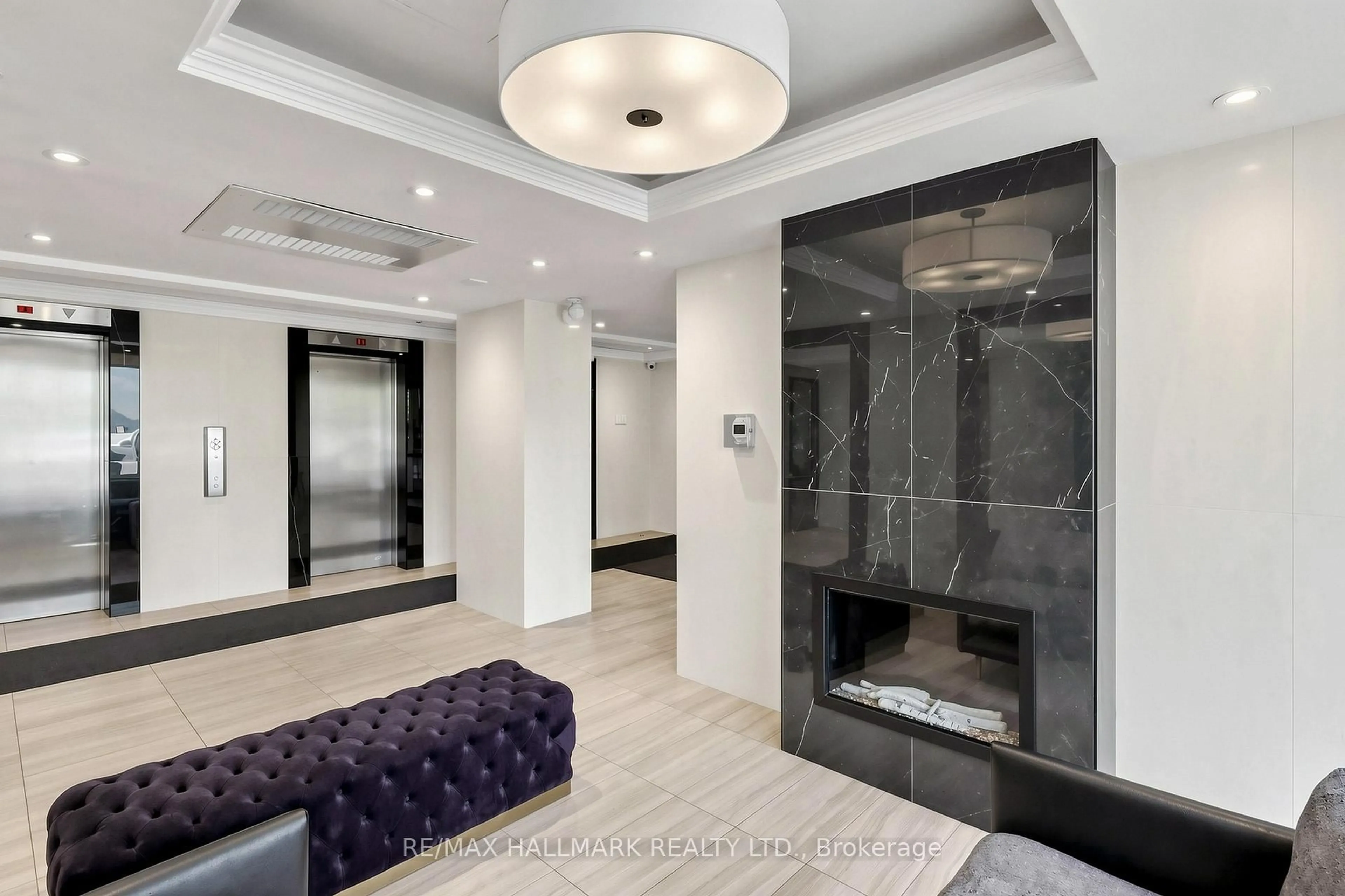 Unknown for 725 Don Mills Rd #1401, Toronto Ontario M3C 1S7