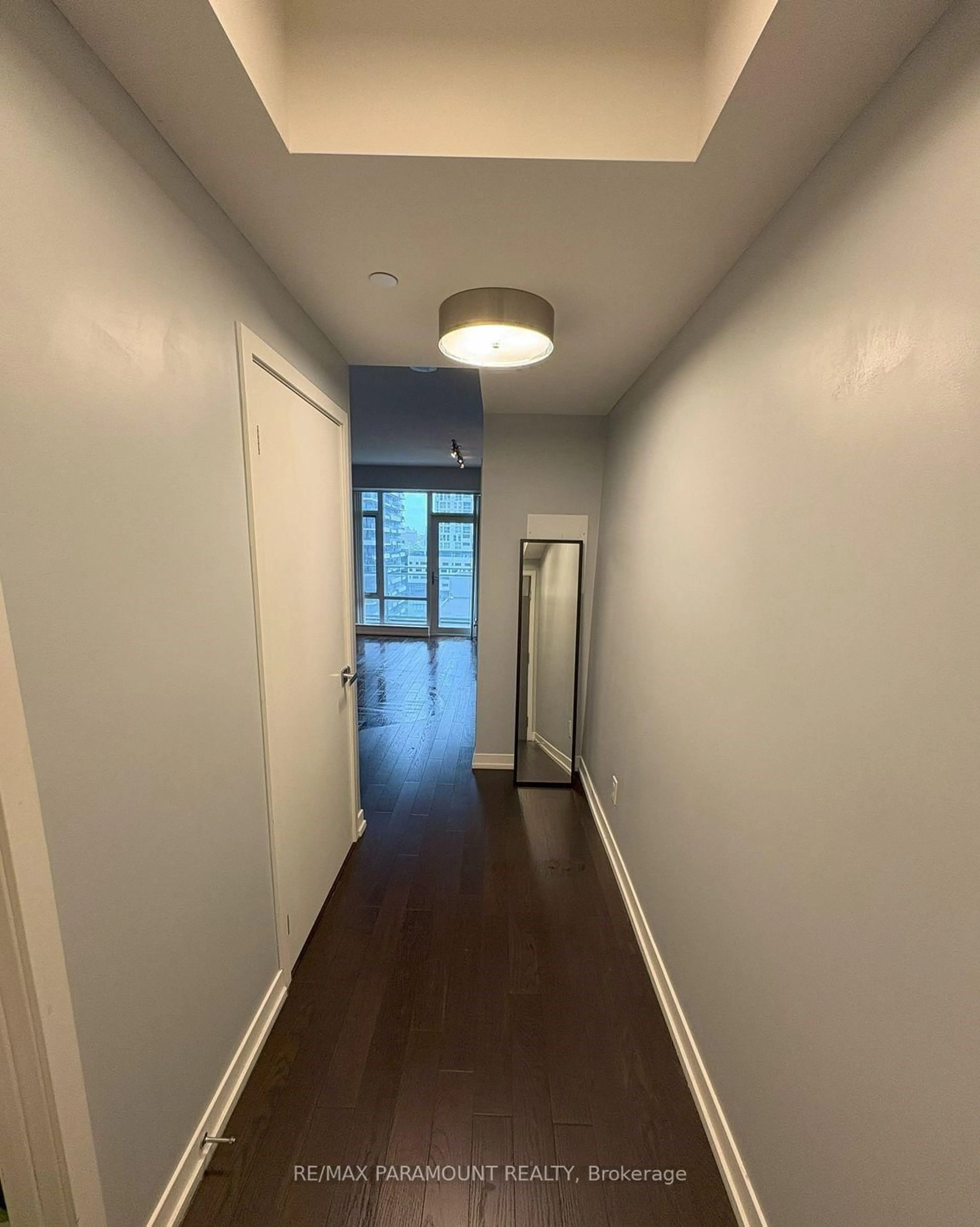 A pic of a room for 21 Widmer St #1103, Toronto Ontario M5V 0B8