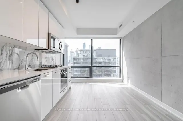 458 Richmond St #806, Toronto 5
