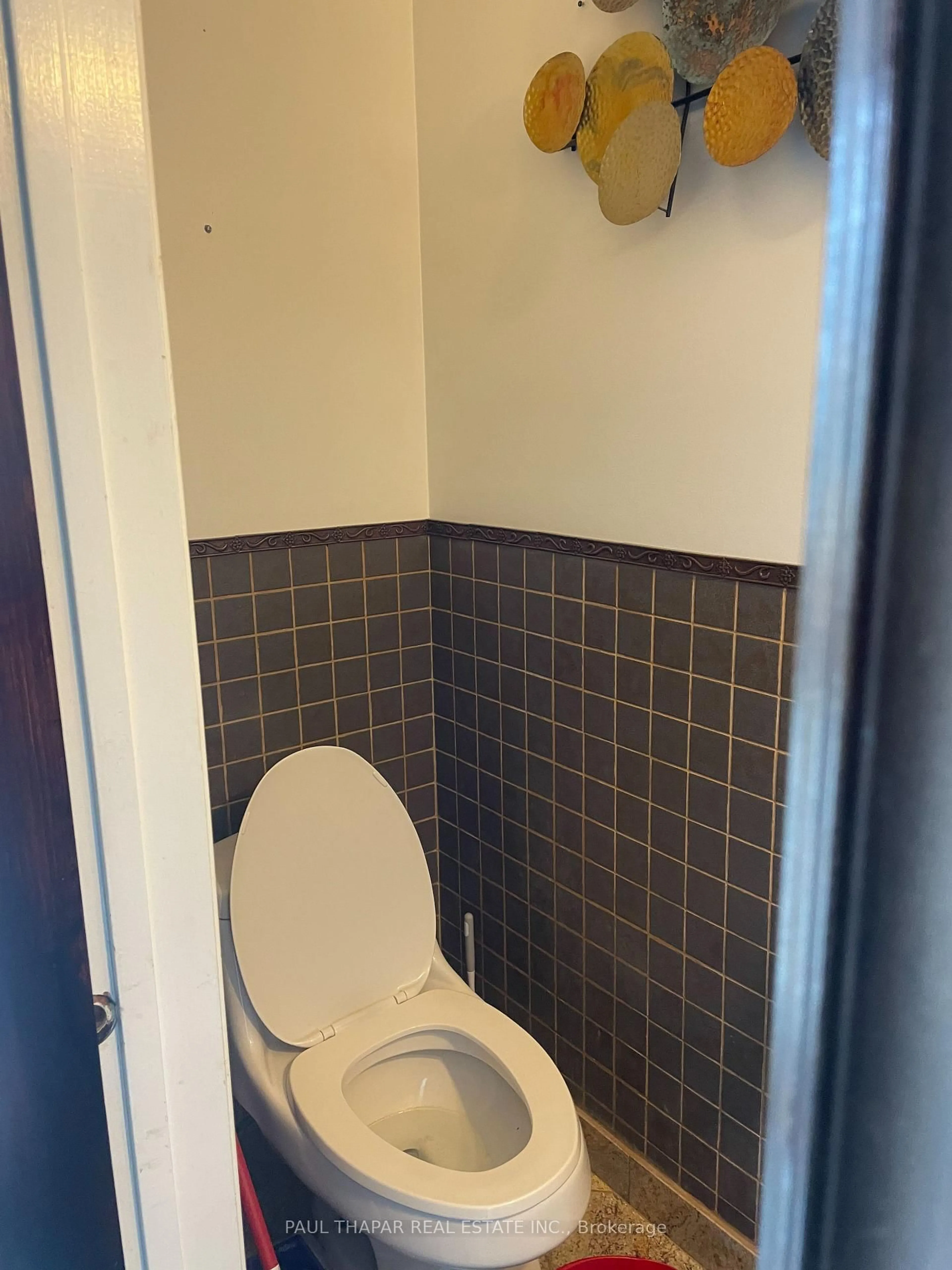 A pic of a room for 51 Sugar Mill Way, Toronto Ontario M2L 1R5