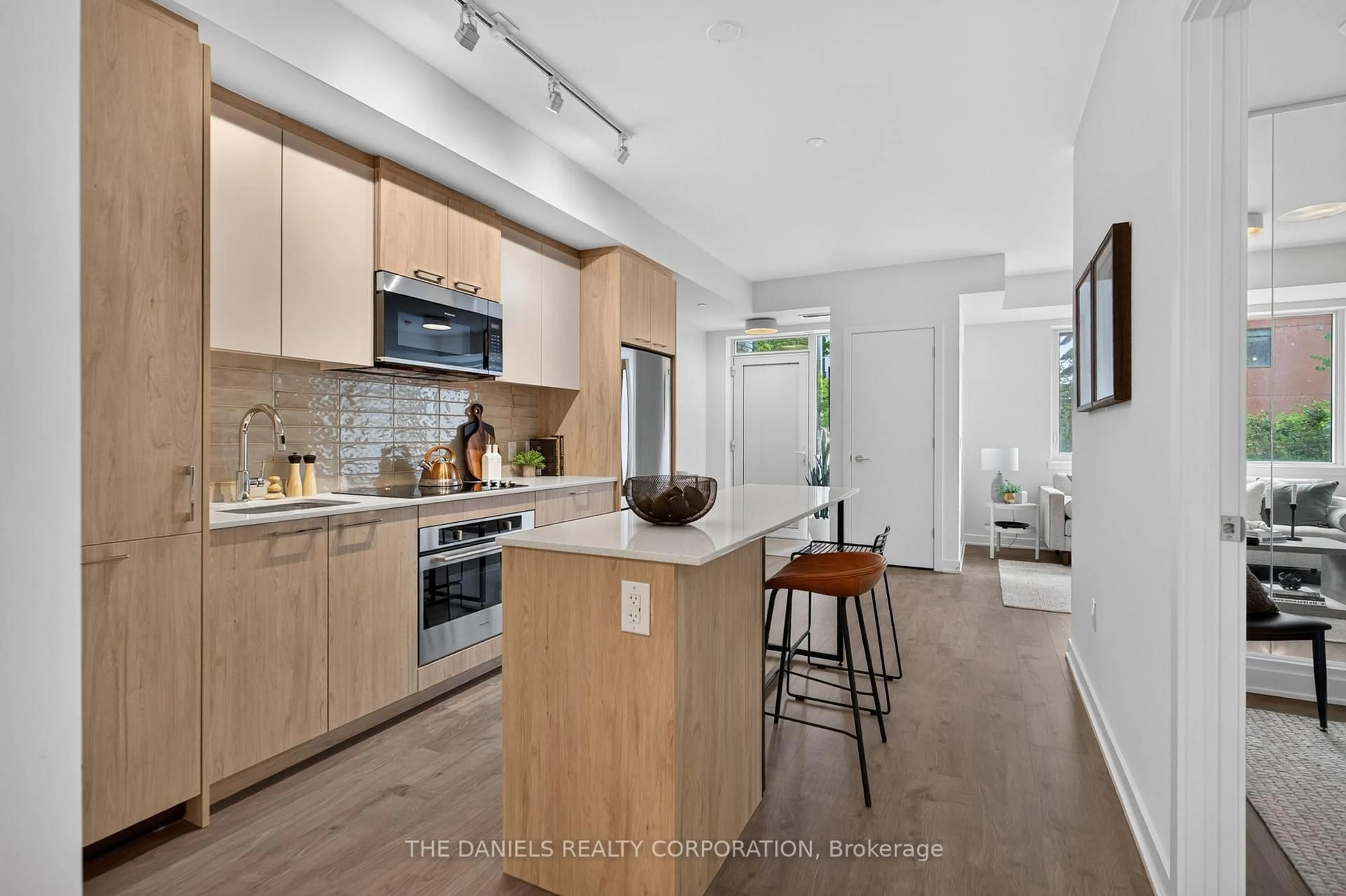 Open concept kitchen, unknown for 10 Oak St #104, Toronto Ontario M5A 0Z1