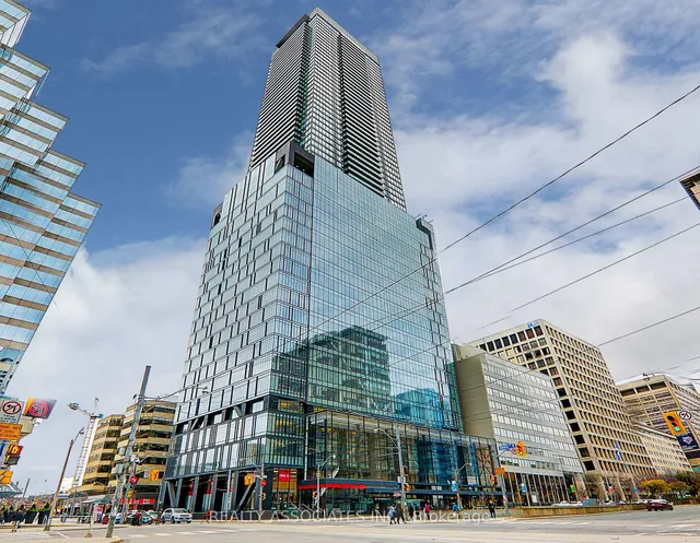488 University Ave #4310, Toronto 2
