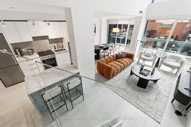 18 Maitland Terr #405, Toronto 5