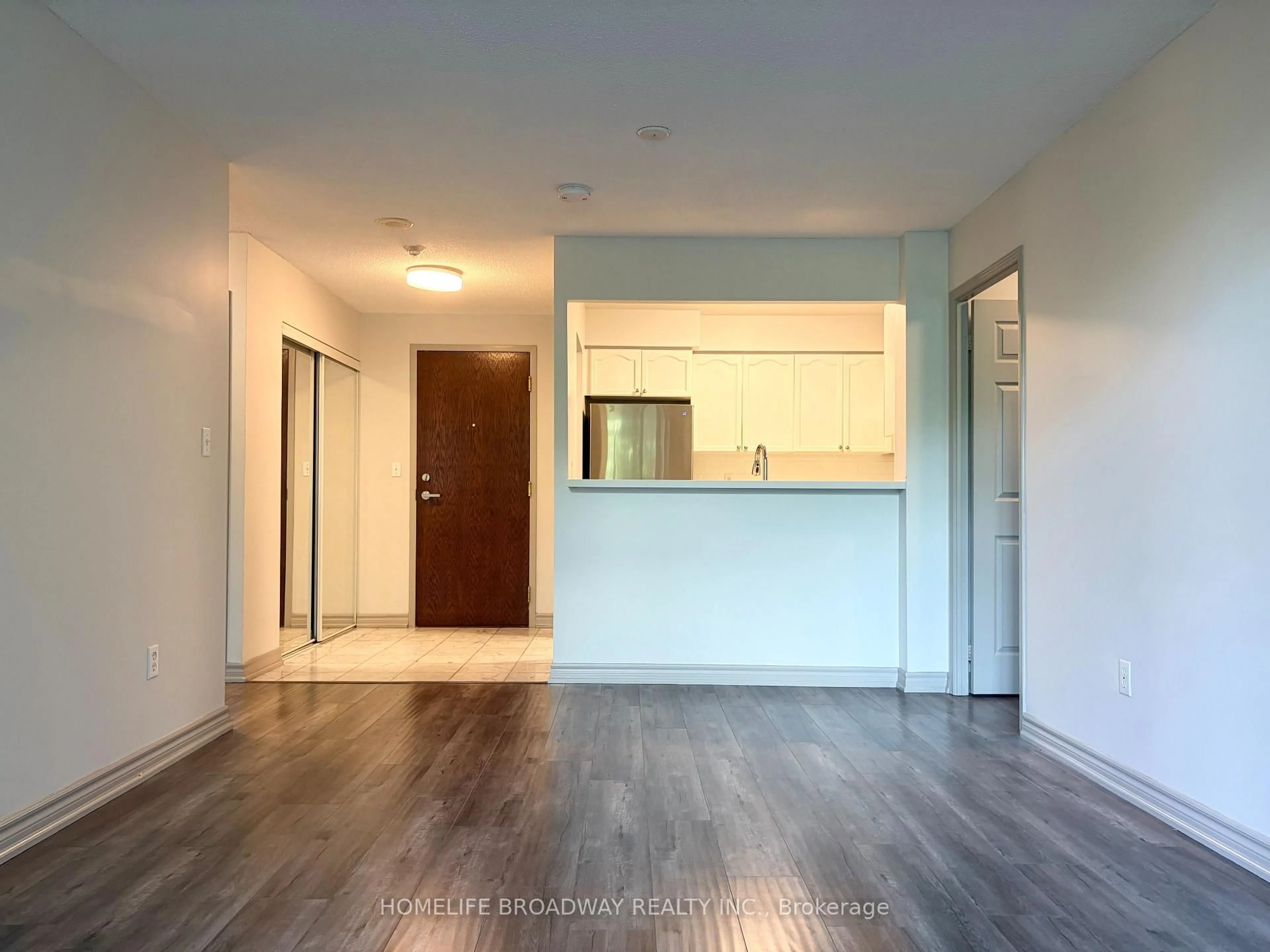 A pic of a room for 39 Pemberton Ave #109, Toronto Ontario M2M 4L6