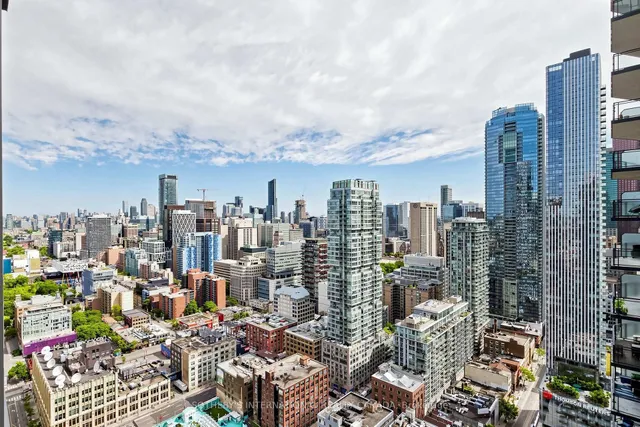 295 Adelaide St #3906, Toronto 3