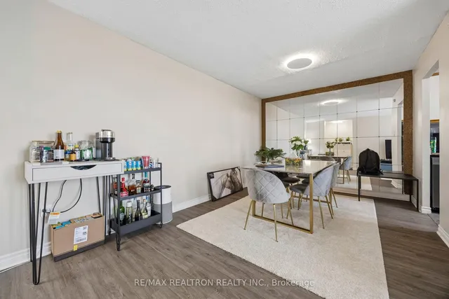 205 Hilda Ave #2208, Toronto 5