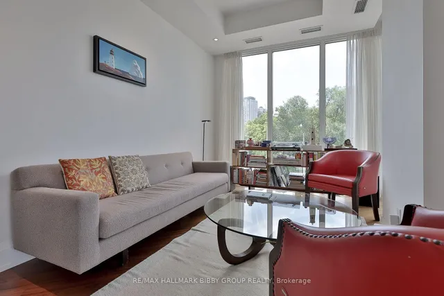 88 Davenport Rd #308, Toronto 4