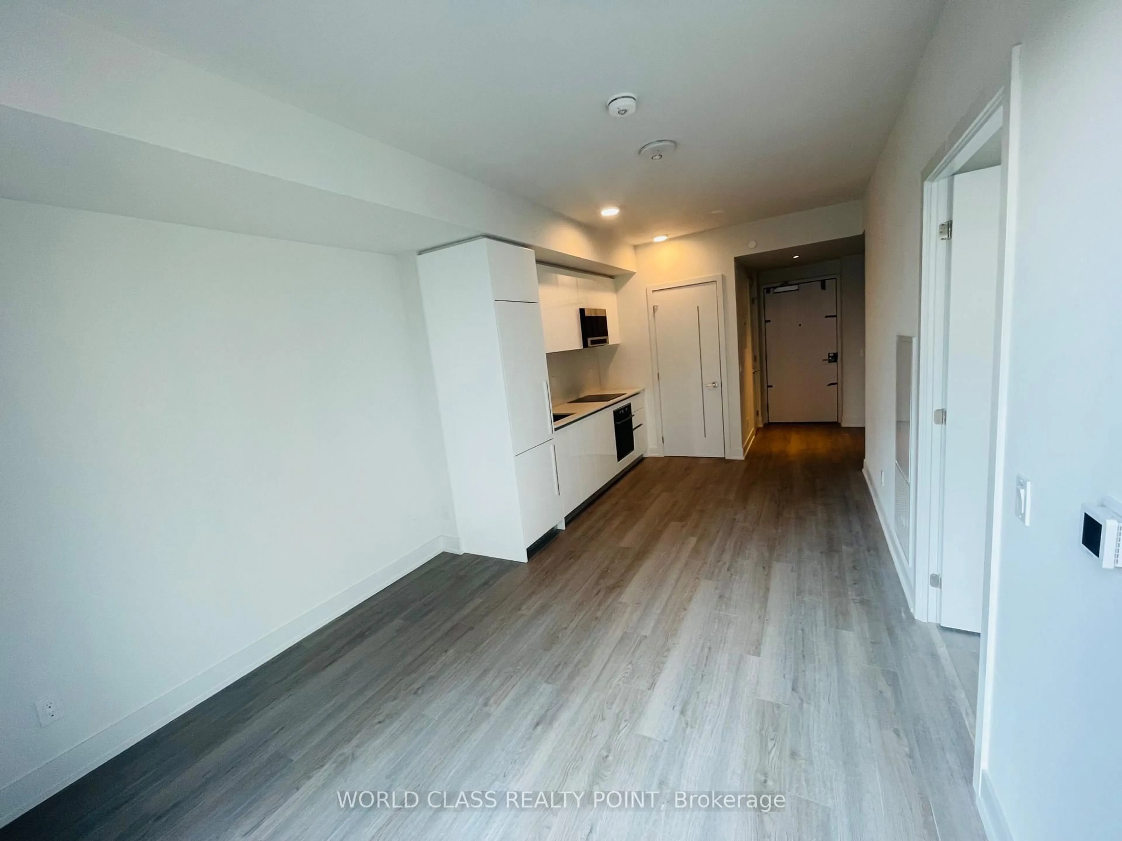 A pic of a room for 8 Cumberland St #2404, Toronto Ontario M4W 0B6