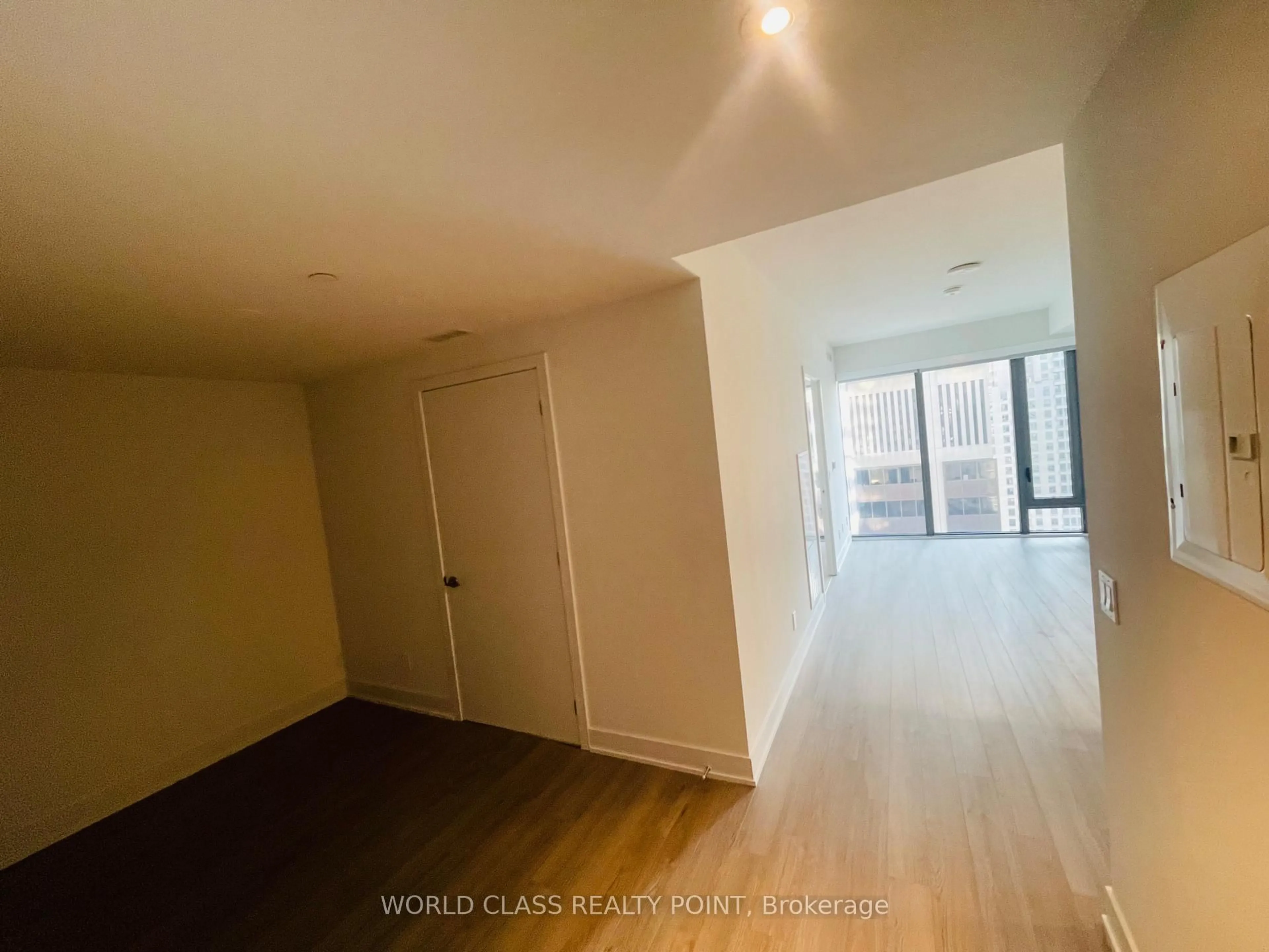 A pic of a room for 8 Cumberland St #2404, Toronto Ontario M4W 0B6