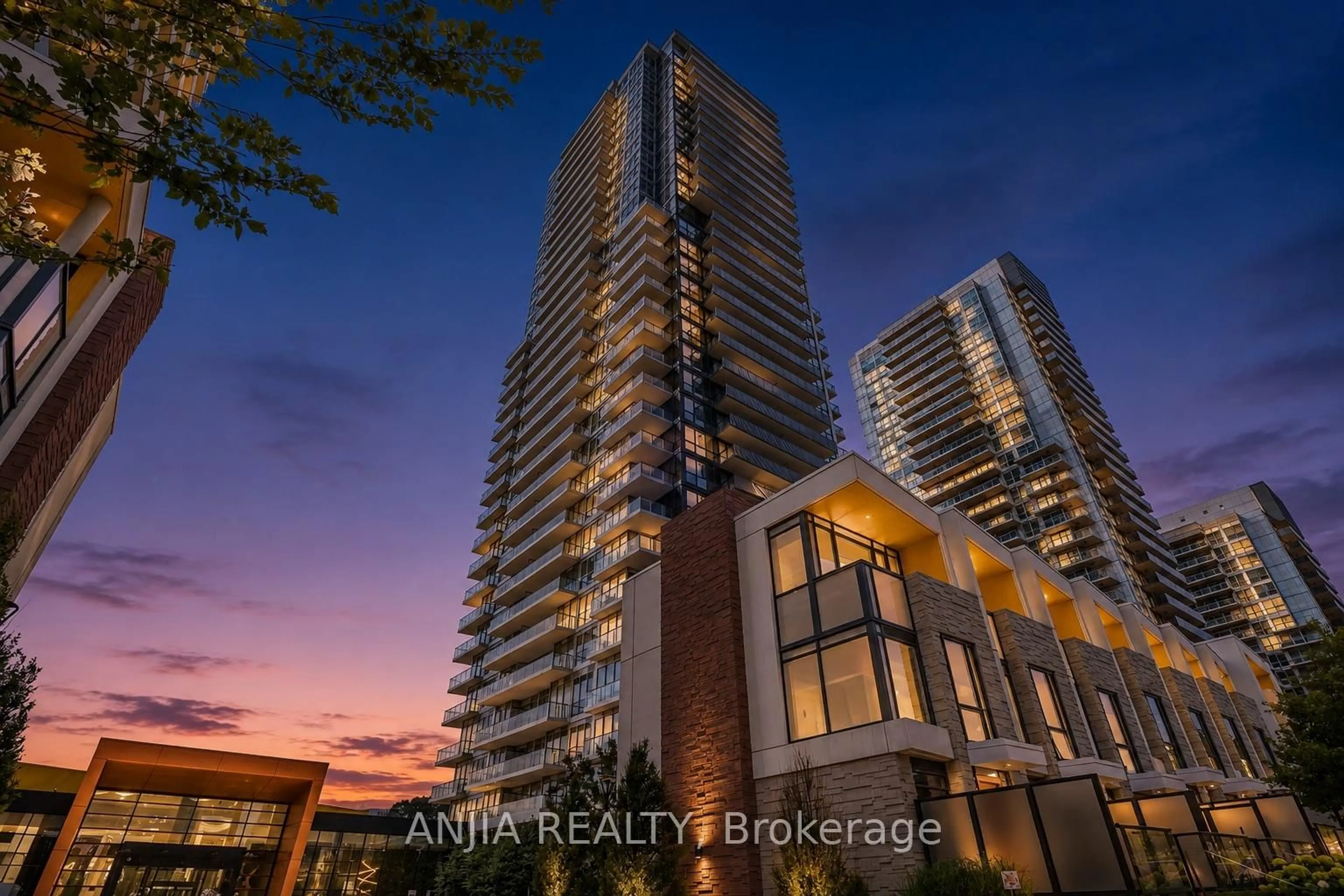 Unknown for 85 McMahon Dr #TH607, Toronto Ontario M2K 0H2