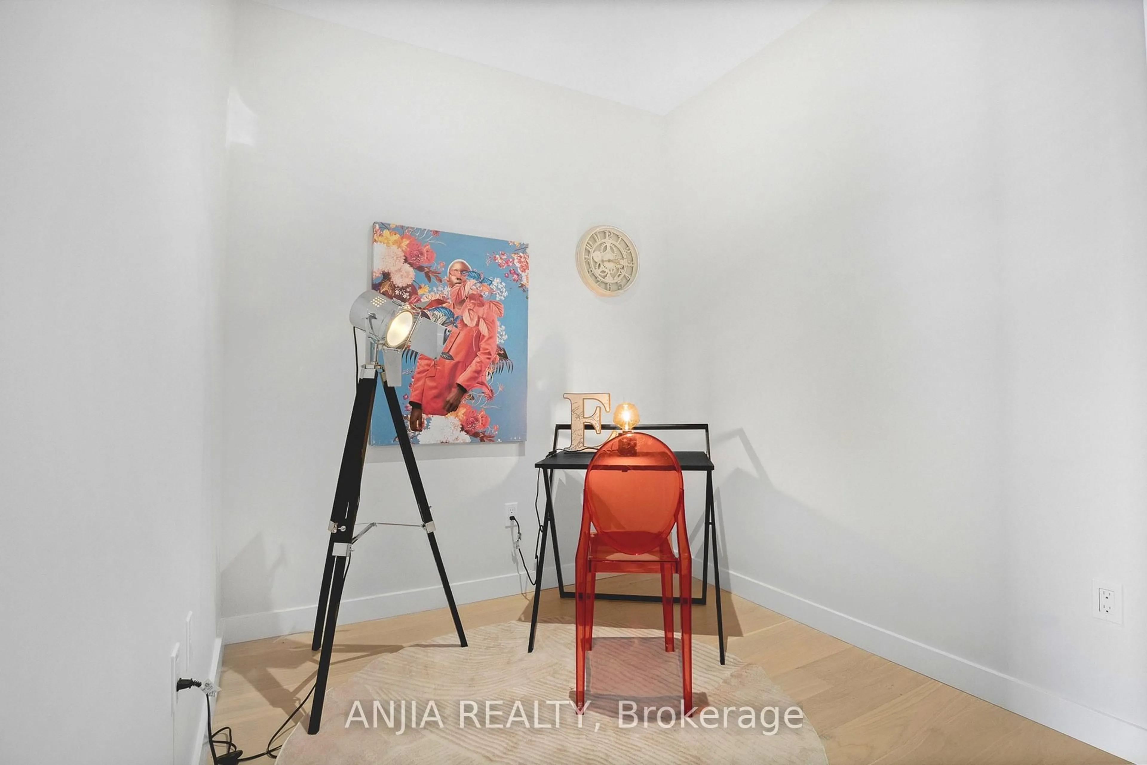 A pic of a room for 85 McMahon Dr #TH607, Toronto Ontario M2K 0H2