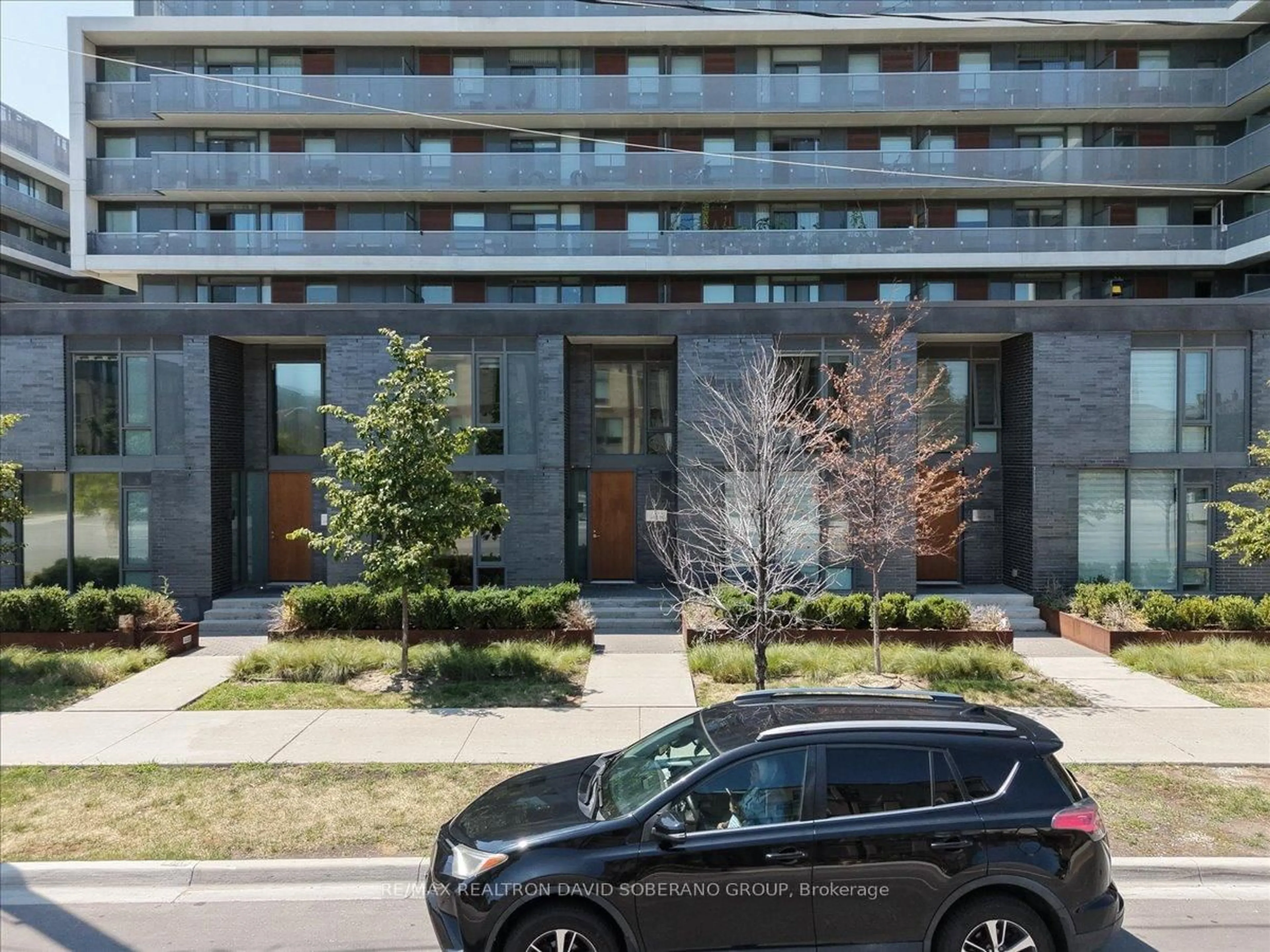 Unknown for 112 Varna Dr #4, Toronto Ontario M6A 0C6